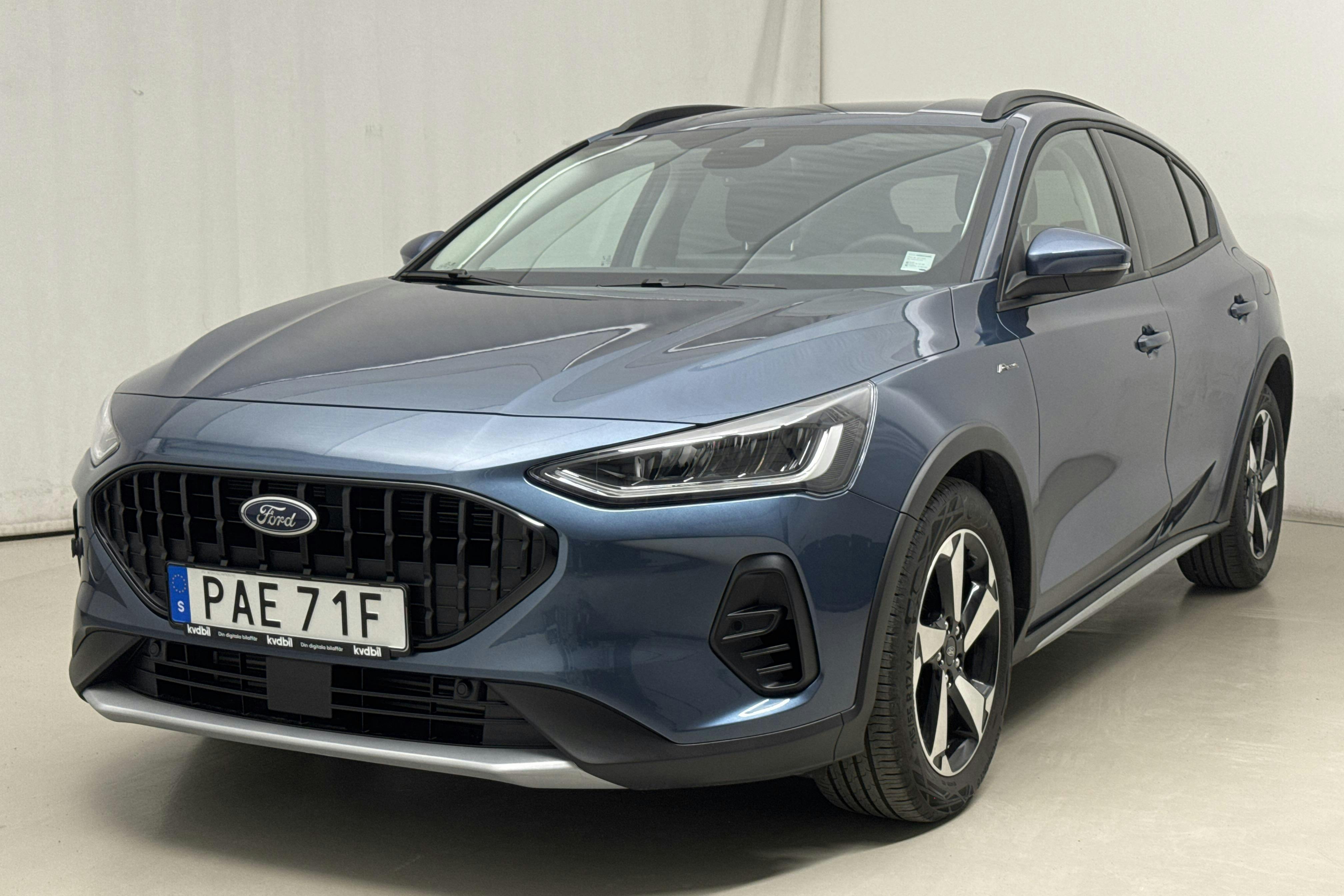 Ford Focus Active 1.0 EcoBoost Hybrid 5dr (125hk) - 599 mil - Manuell - blå - 2023