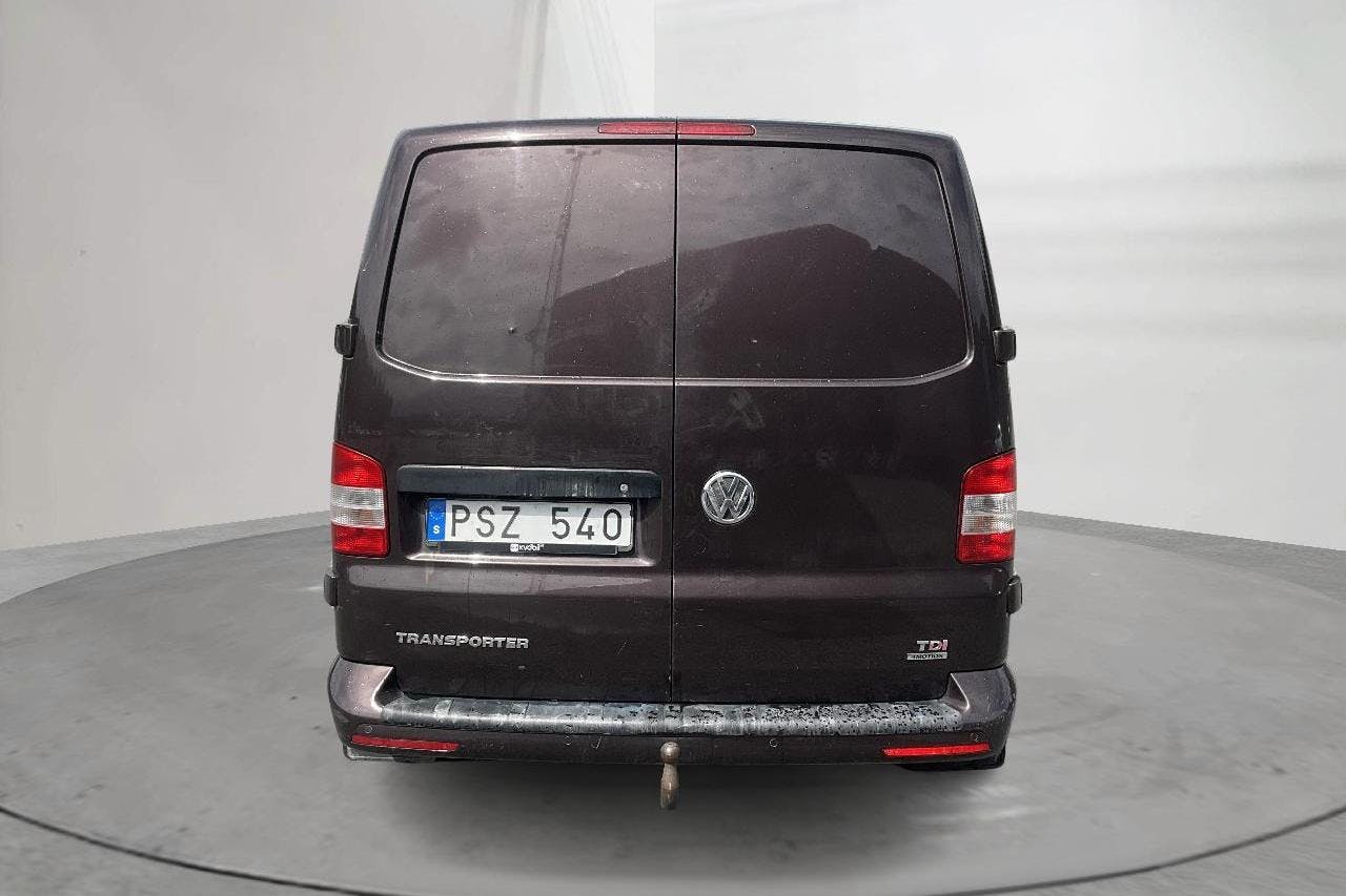 VW Transporter Kombi T5 2.0 TDI 4MOTION (180hk) - 275 910 km - Automaatne - Dark Brown - 2013
