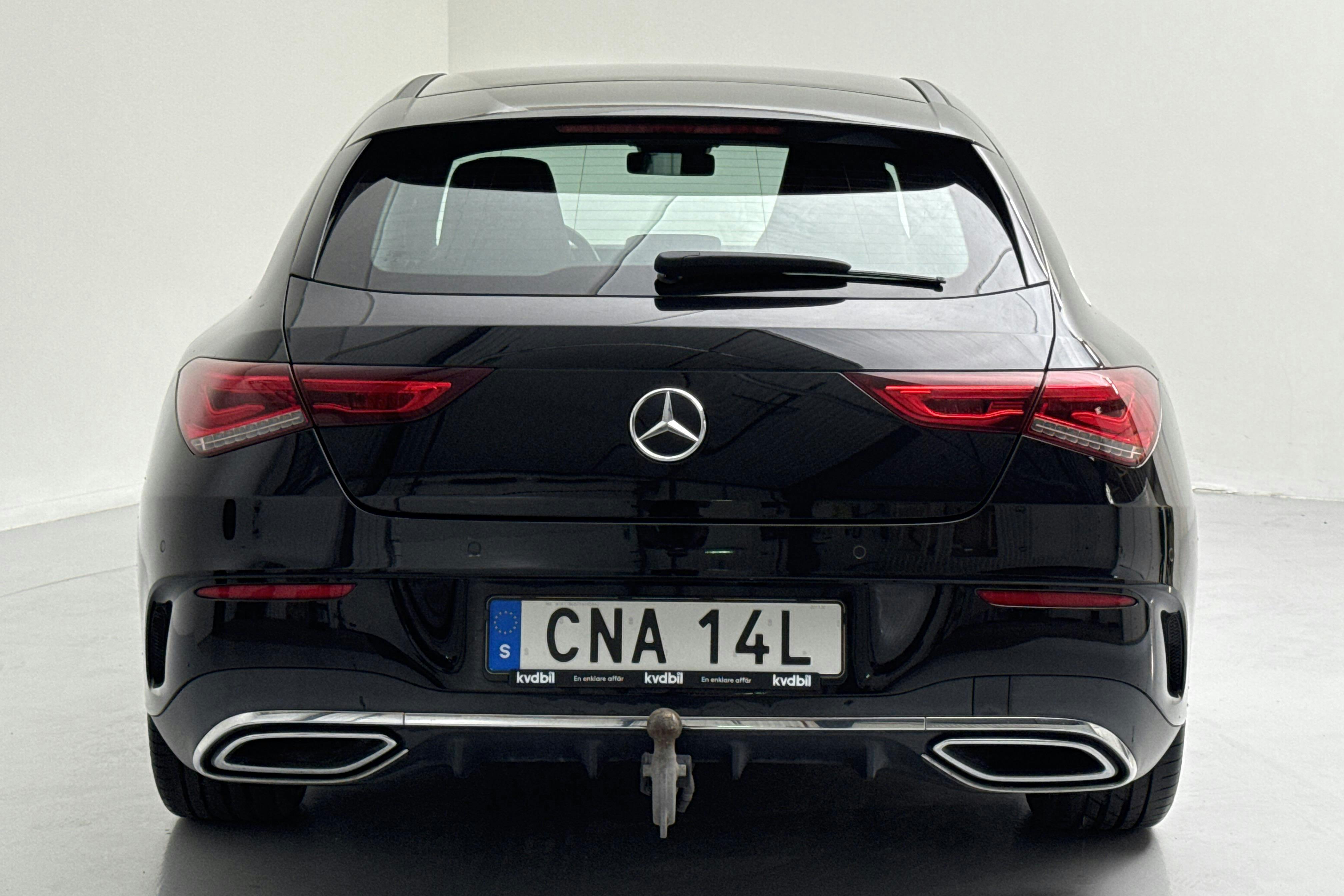 Mercedes CLA 200 Shooting Brake X118 (163hk) - 95 200 km - Automatic - black - 2021