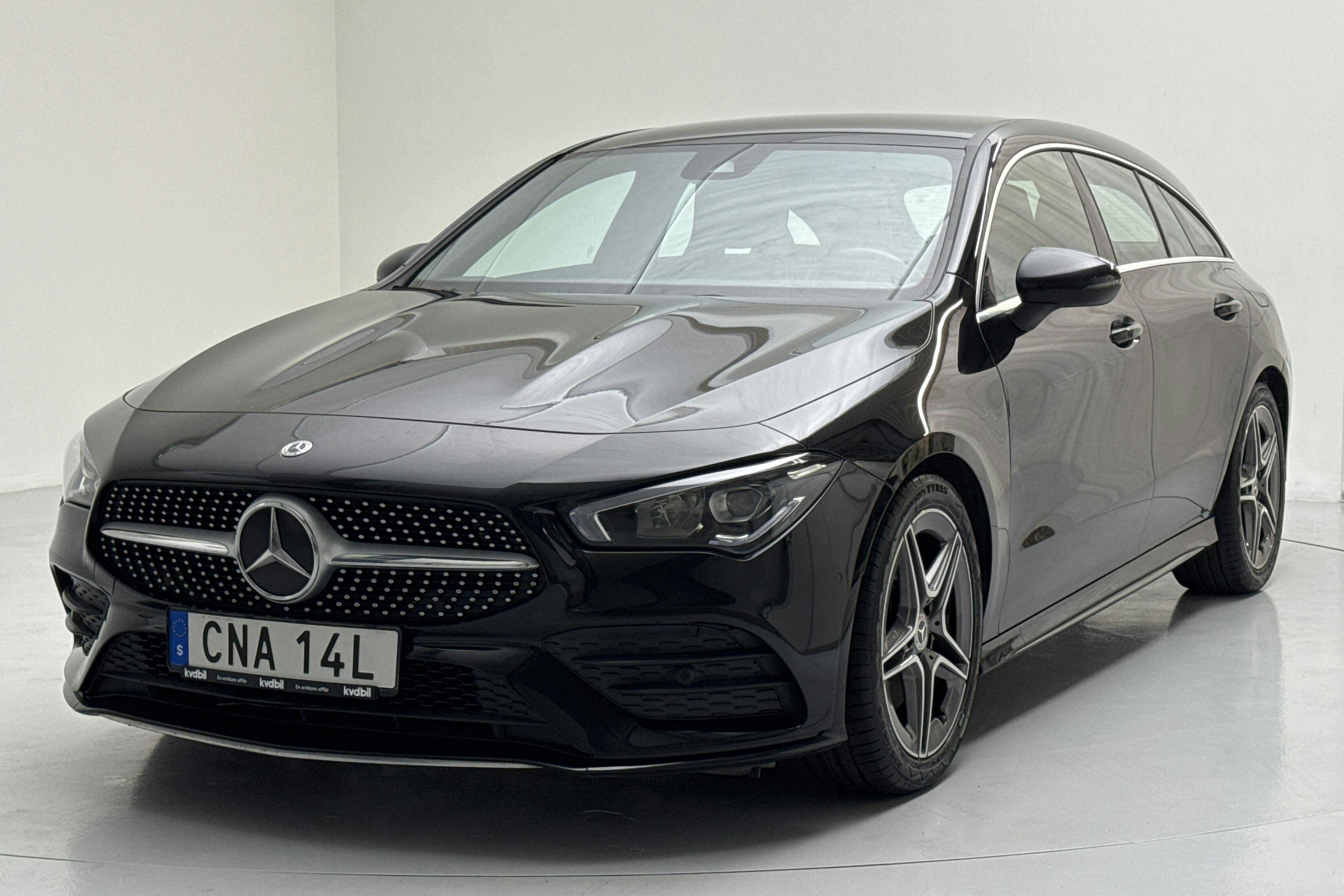 Mercedes CLA 200 Shooting Brake X118 (163hk) - 95 200 km - Automatic - black - 2021