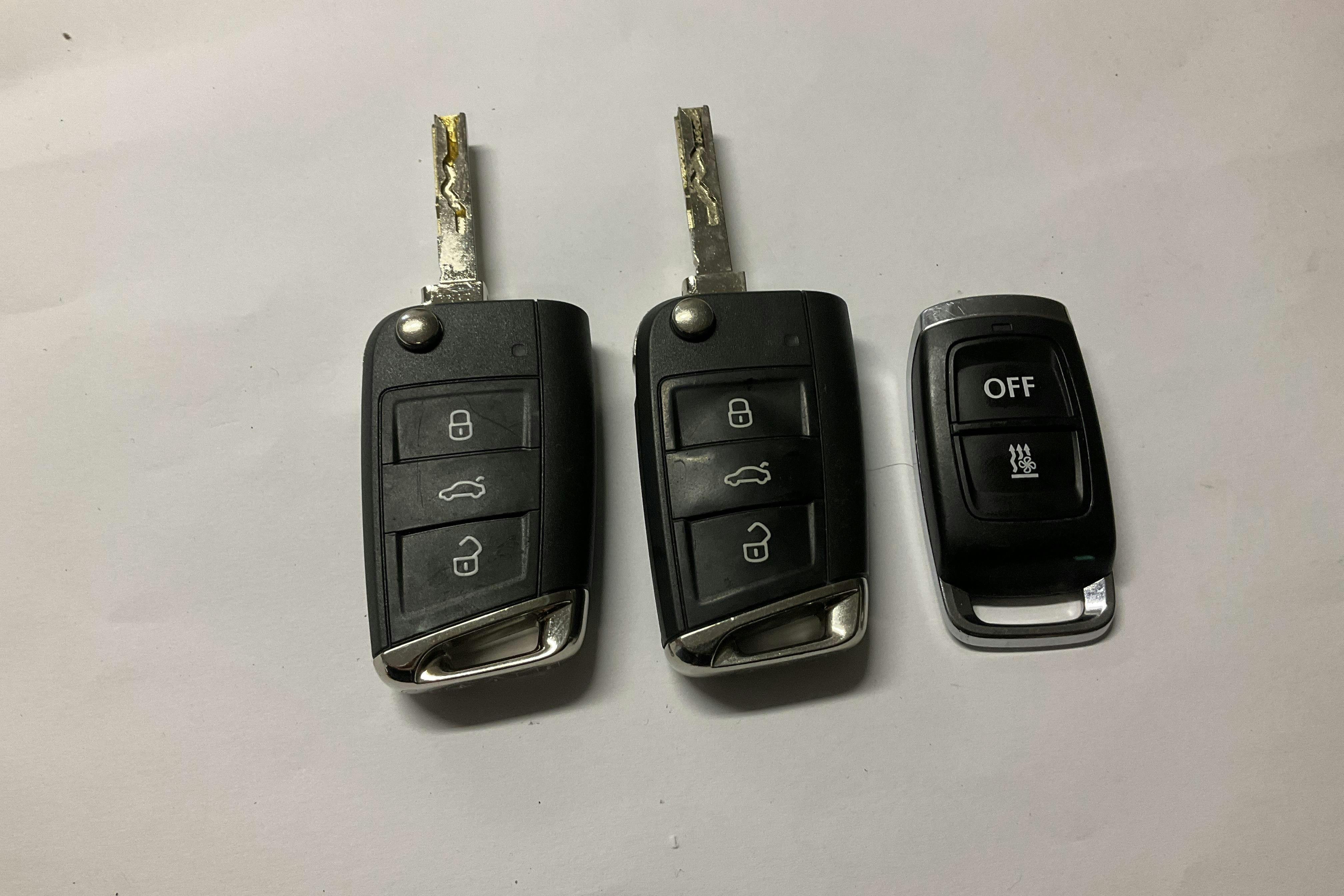 Presentationsfoto 16 av 16: VW Tiguan 2.0 TDI 4MOTION (200hk) - 15 319 mil - Automat - grå - 2022