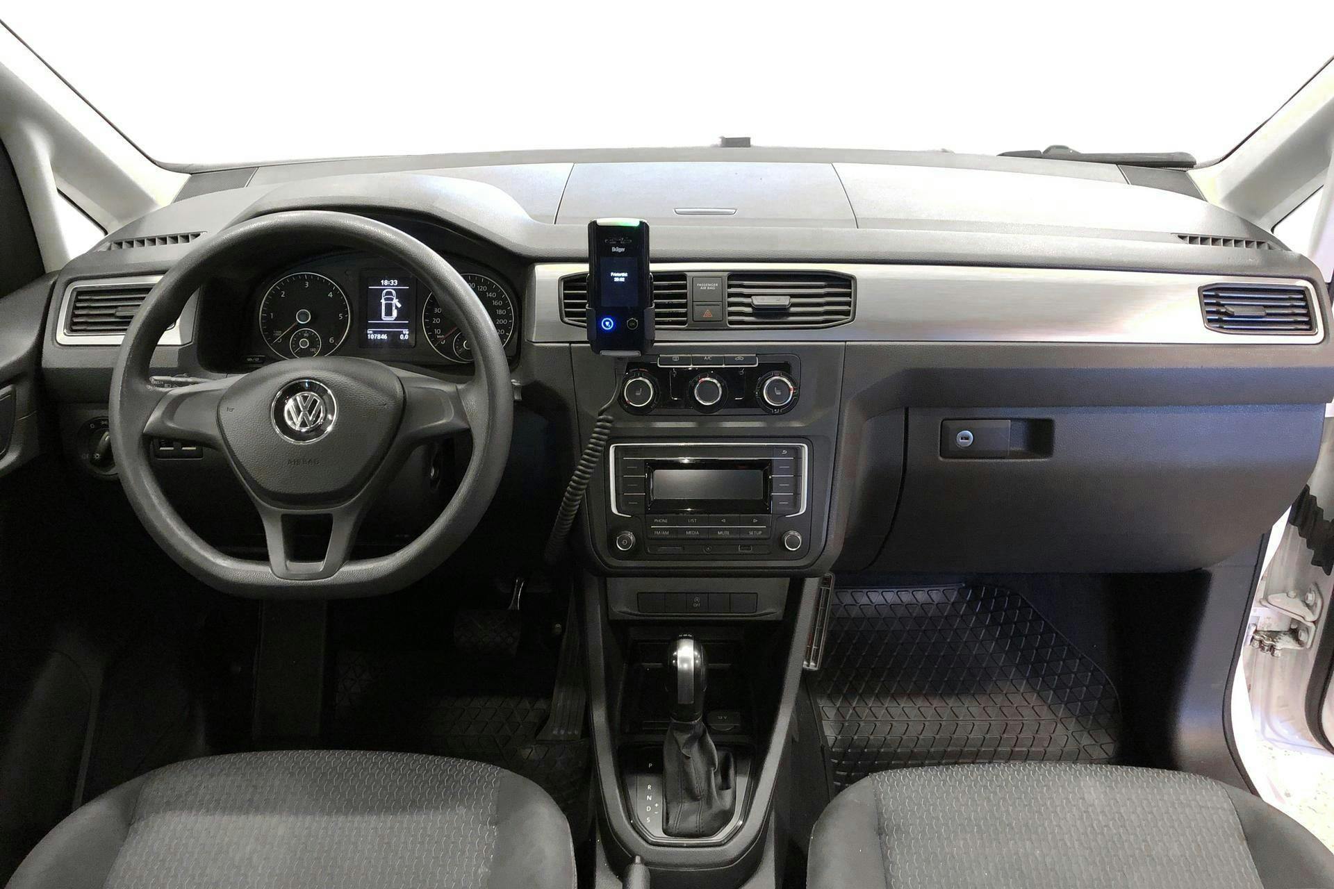 VW Caddy Maxi Life 2.0 TDI (102hk) - 10 784 mil - Automat - vit - 2018
