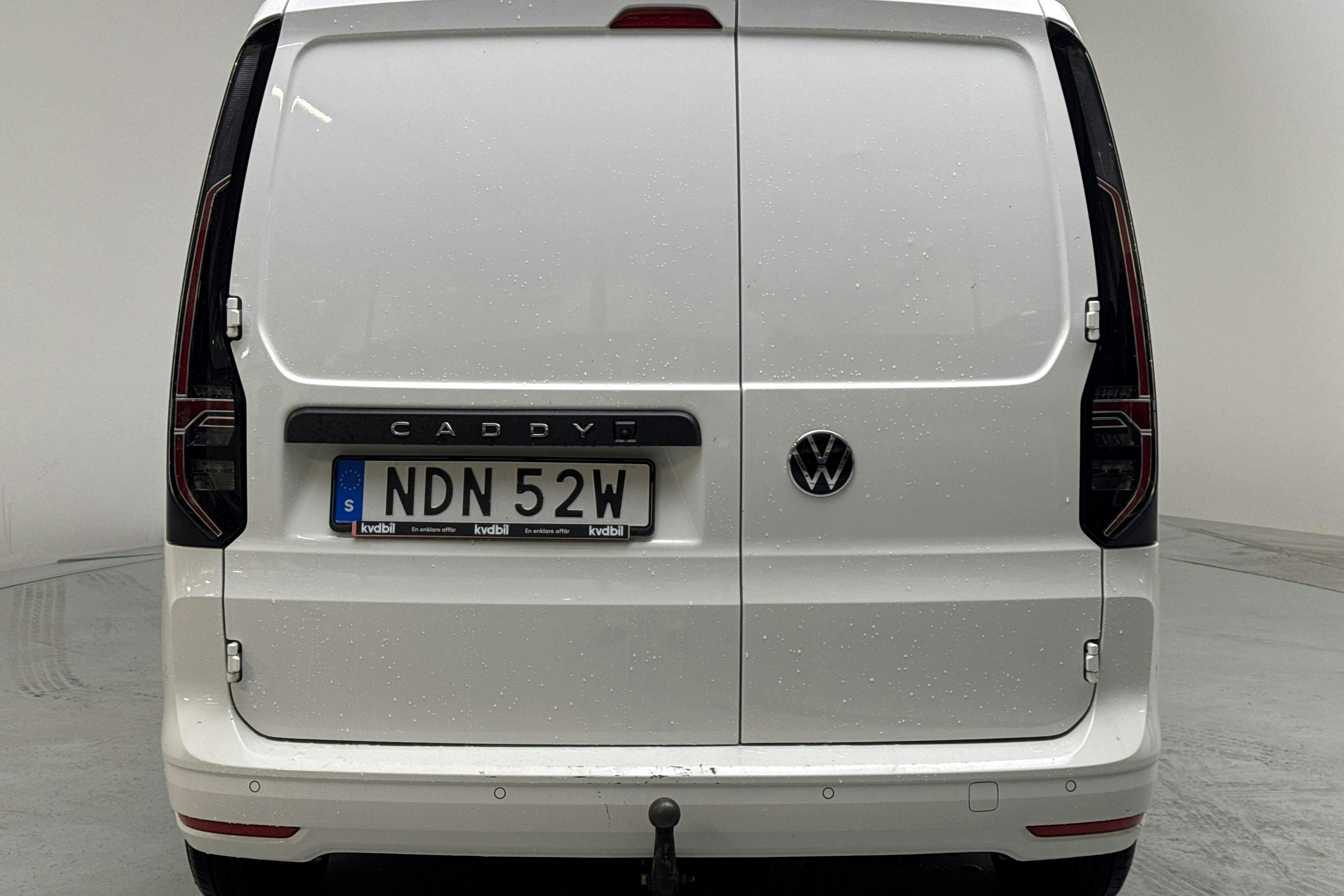 VW Caddy Cargo 2.0 TDI Skåp (122hk) - 10 394 mil - Automat - vit - 2021
