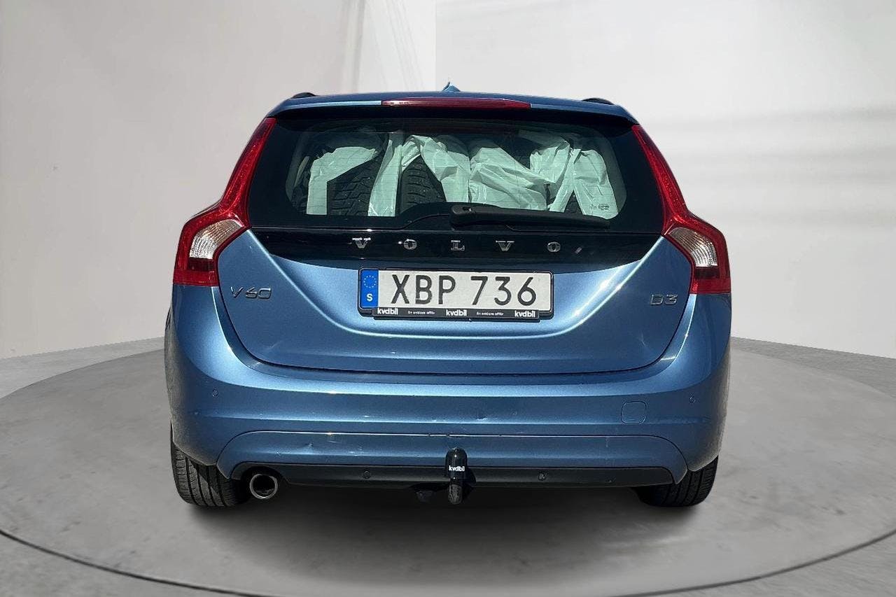 Volvo V60 D3 (136hk) - 24 768 mil - Manuell - blå - 2015