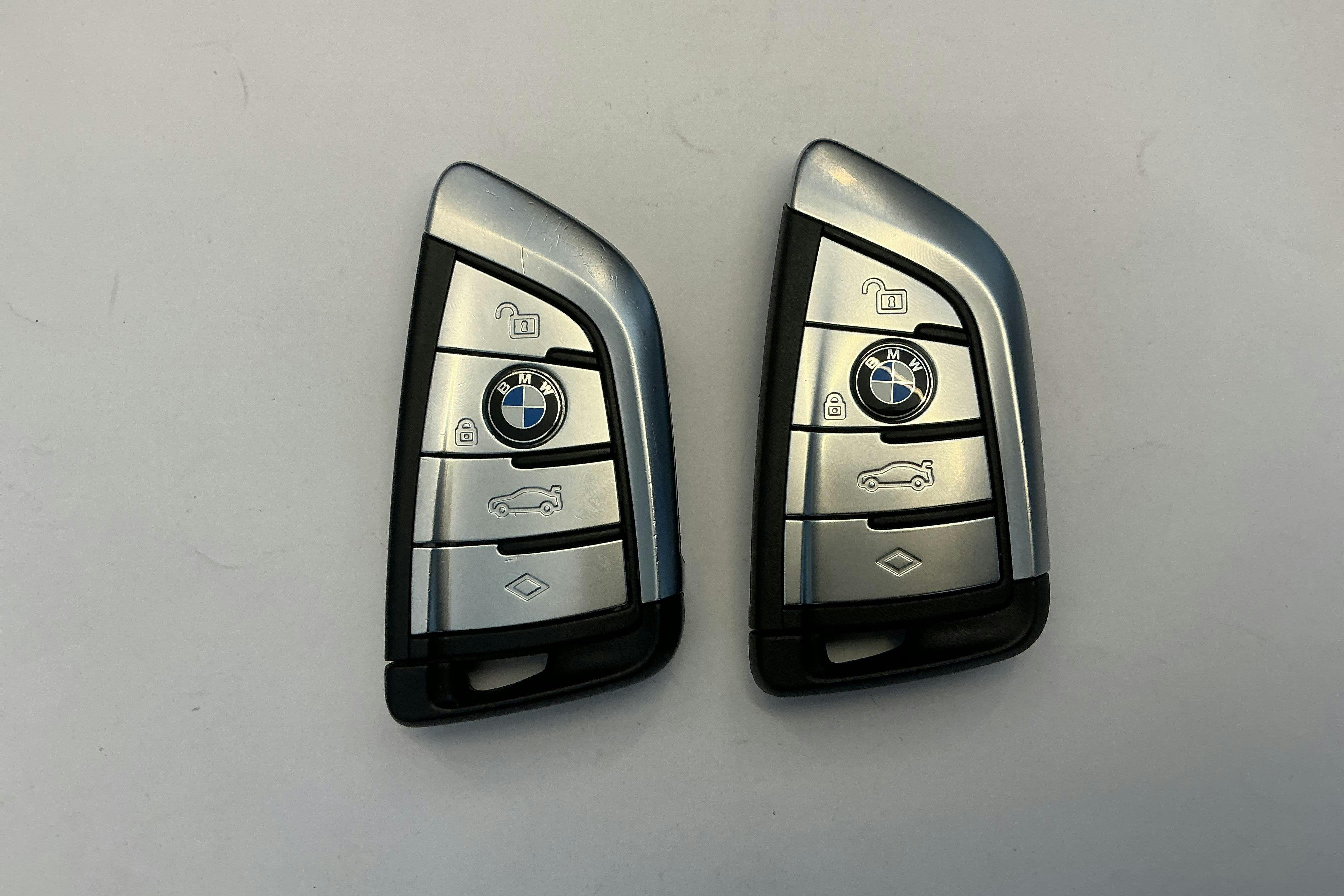 Esitlusfoto 16 aadressil 16: BMW 530e xDrive Touring, G31 12kWh LCI (292hk) - 89 800 km - Automaatne - hall - 2023
