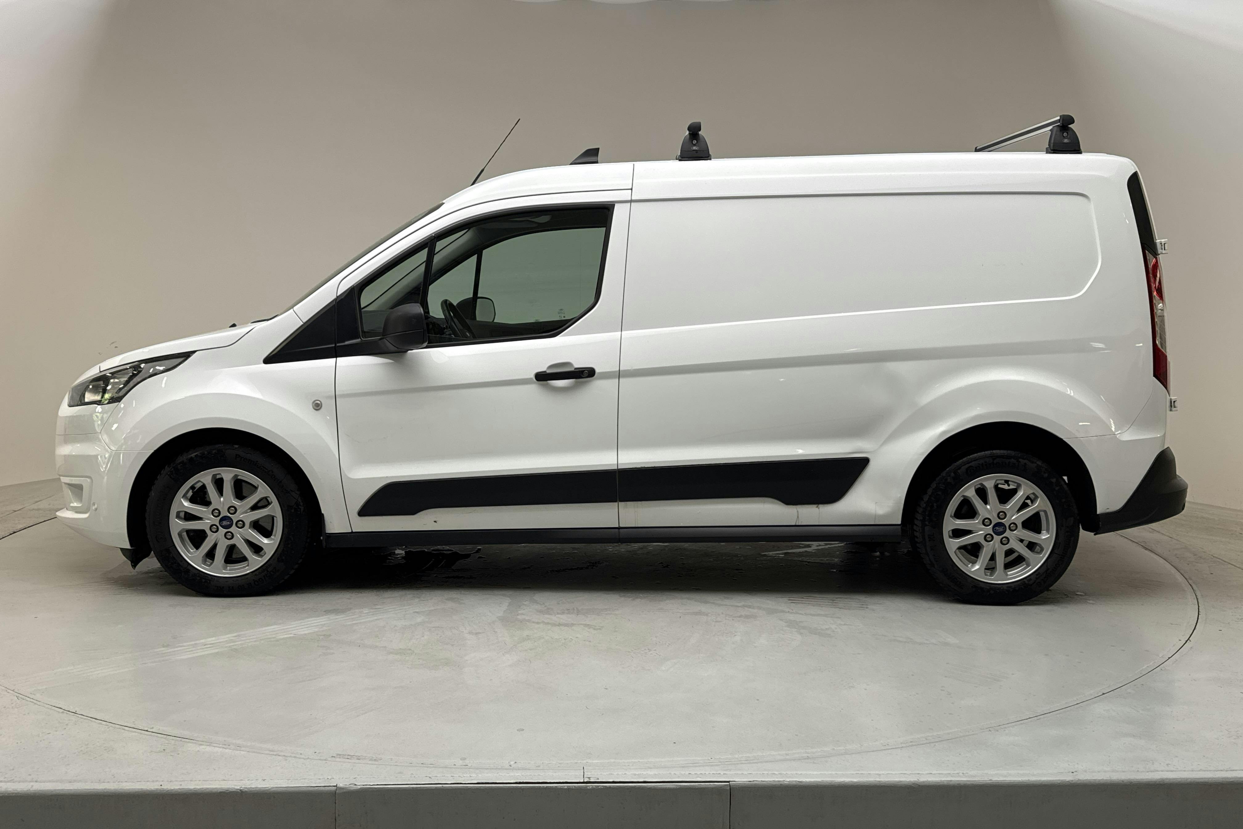 Esitlusfoto 2 aadressil 12: Ford Transit Connect 1.5 EcoBlue (100hk) - 50 630 km - Automaatne - valge - 2022