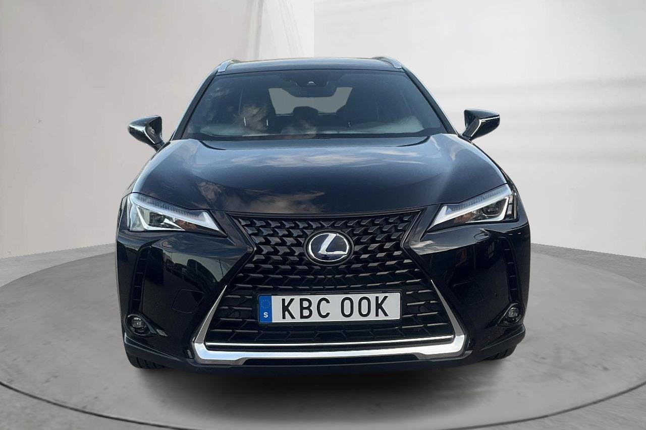 Lexus UX 250h (178hk) - 11 220 km - Automaatne - must - 2022