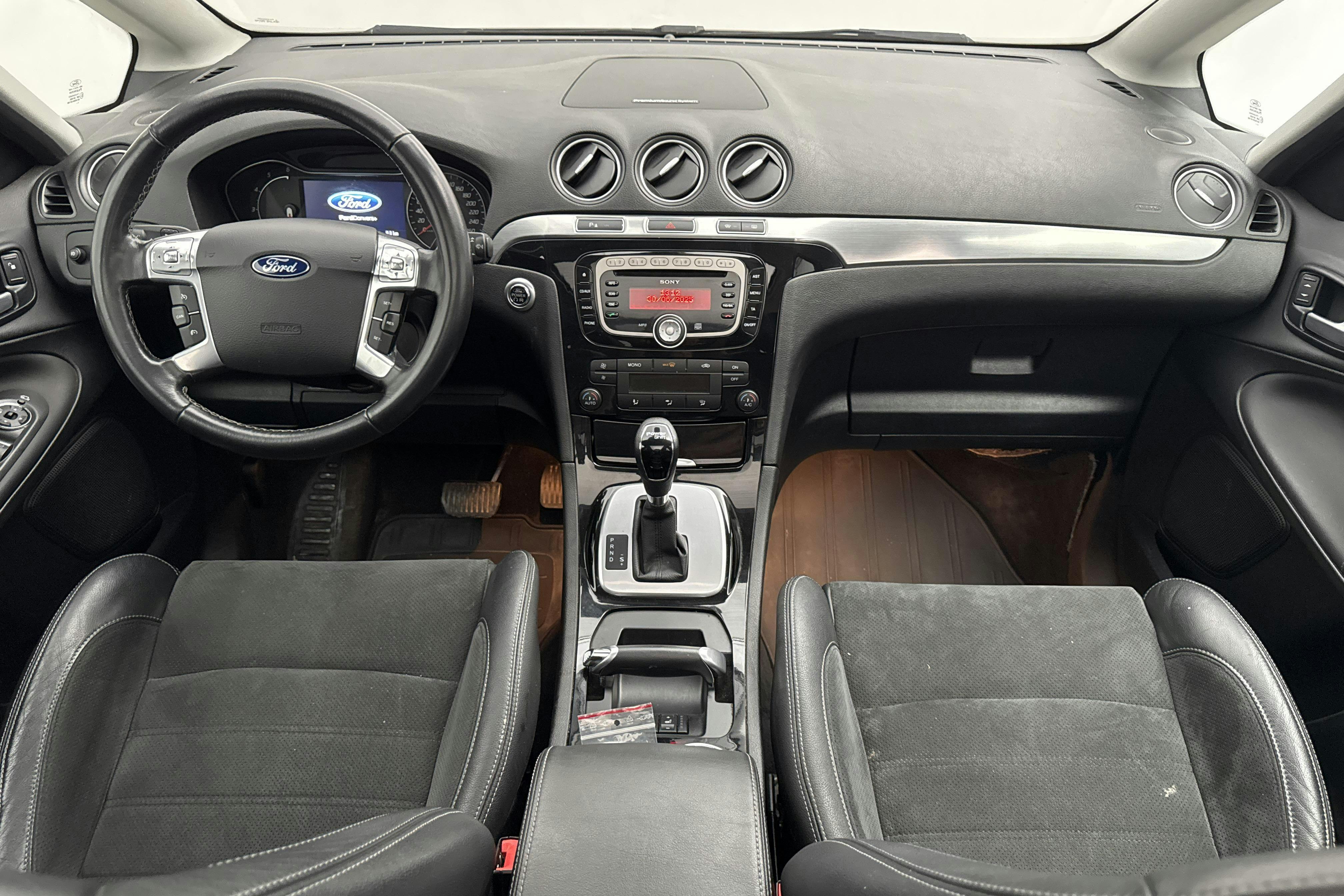 Ford S-MAX 2.0 Duratorq TDCi (163hk) - 13 973 mil - Automat - brun - 2015