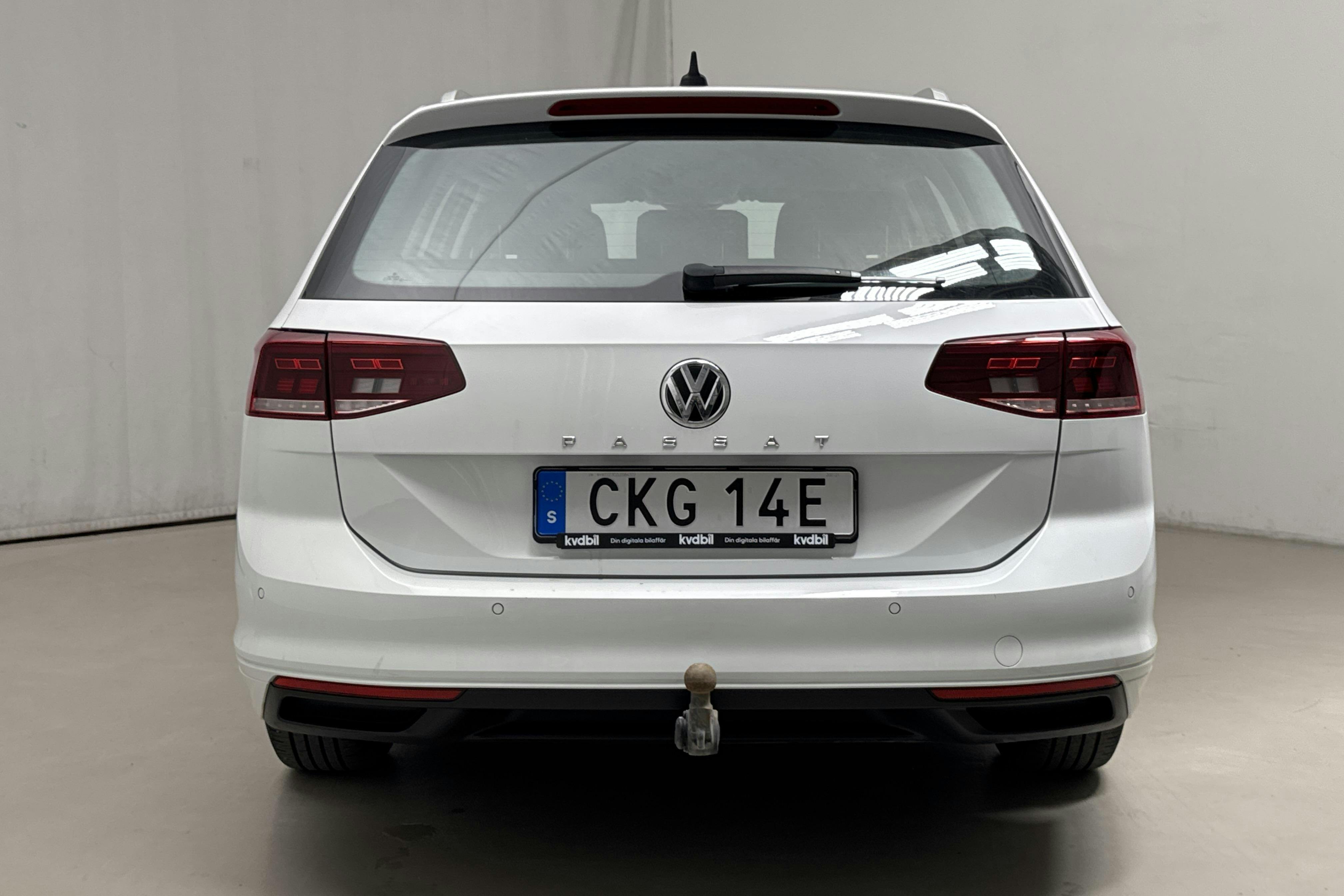 VW Passat 1.5 TSI Sportscombi (150hk) - 71 040 km - Automatic - white - 2020