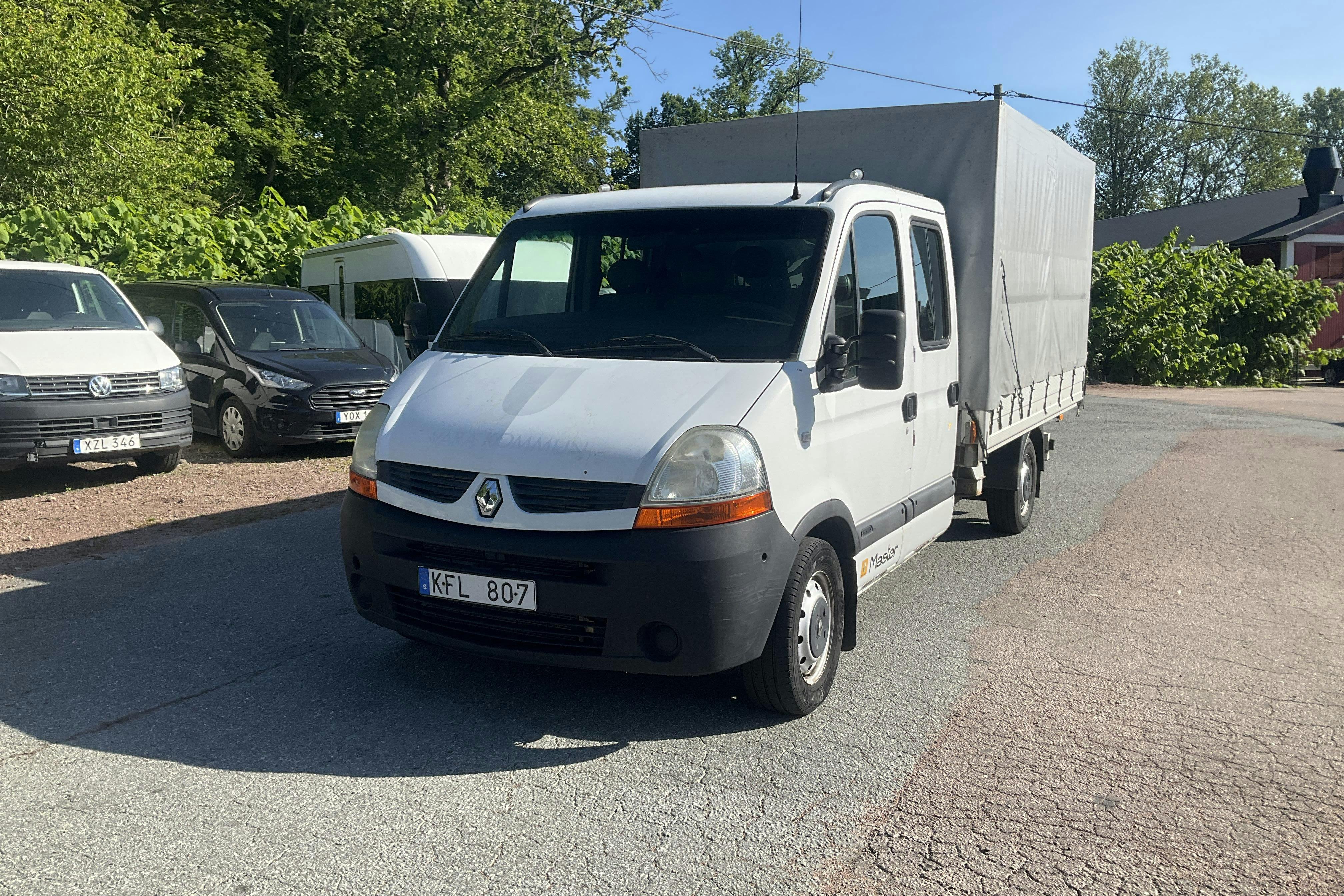 Presentation photo 1 of 11: Renault Master 2.5 dCi Skåp (120hk) - 198 300 km - Manual - white - 2010