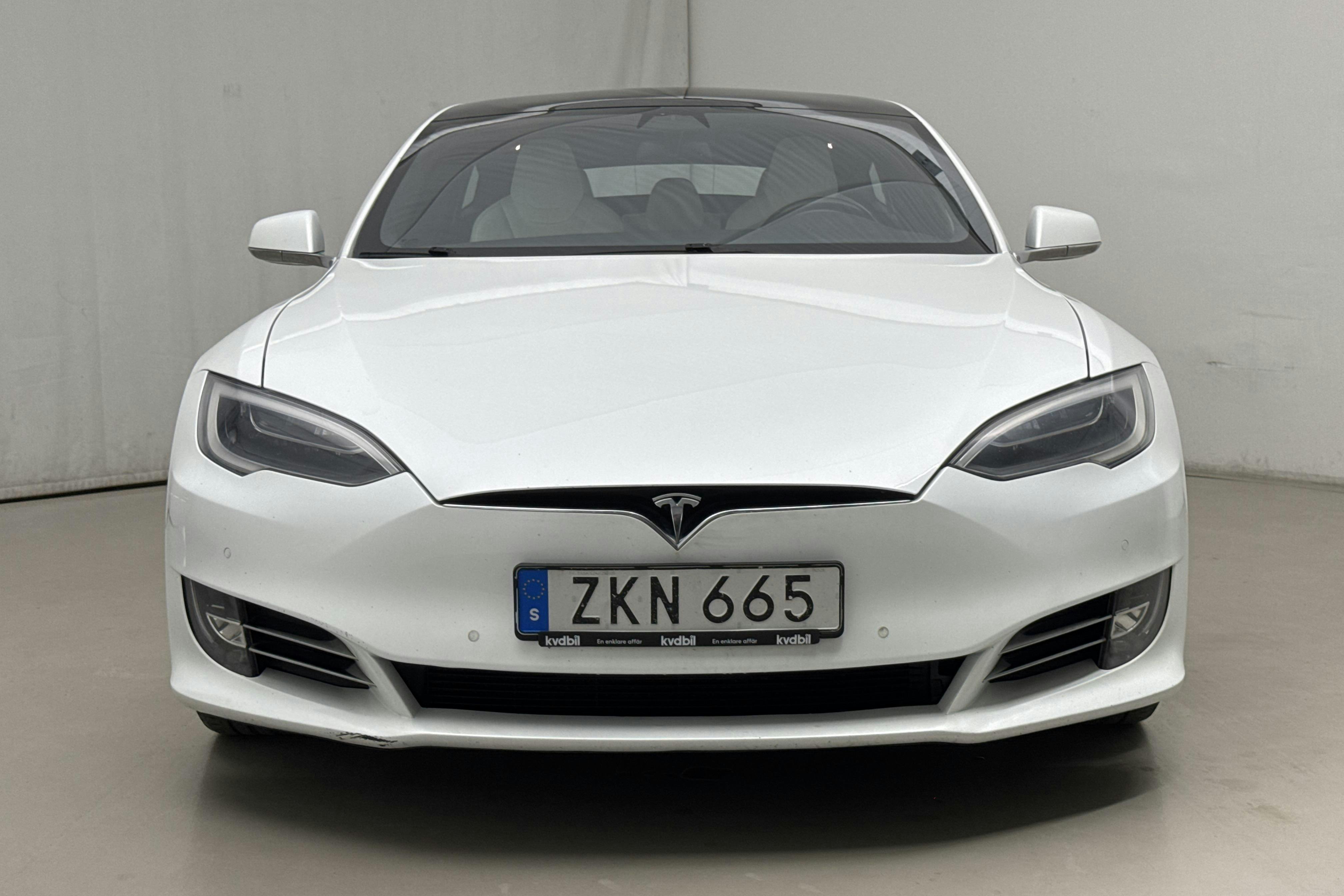 Tesla Model S 100D - 187 300 km - Automaatne - valge - 2018