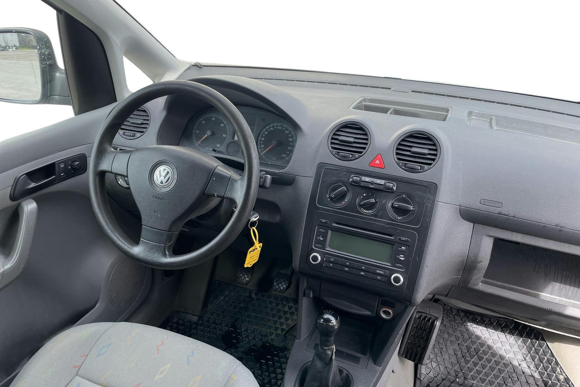 VW Caddy 1.9 TDI Skåp (105hk) - 14 563 mil - Manuell - vit - 2006