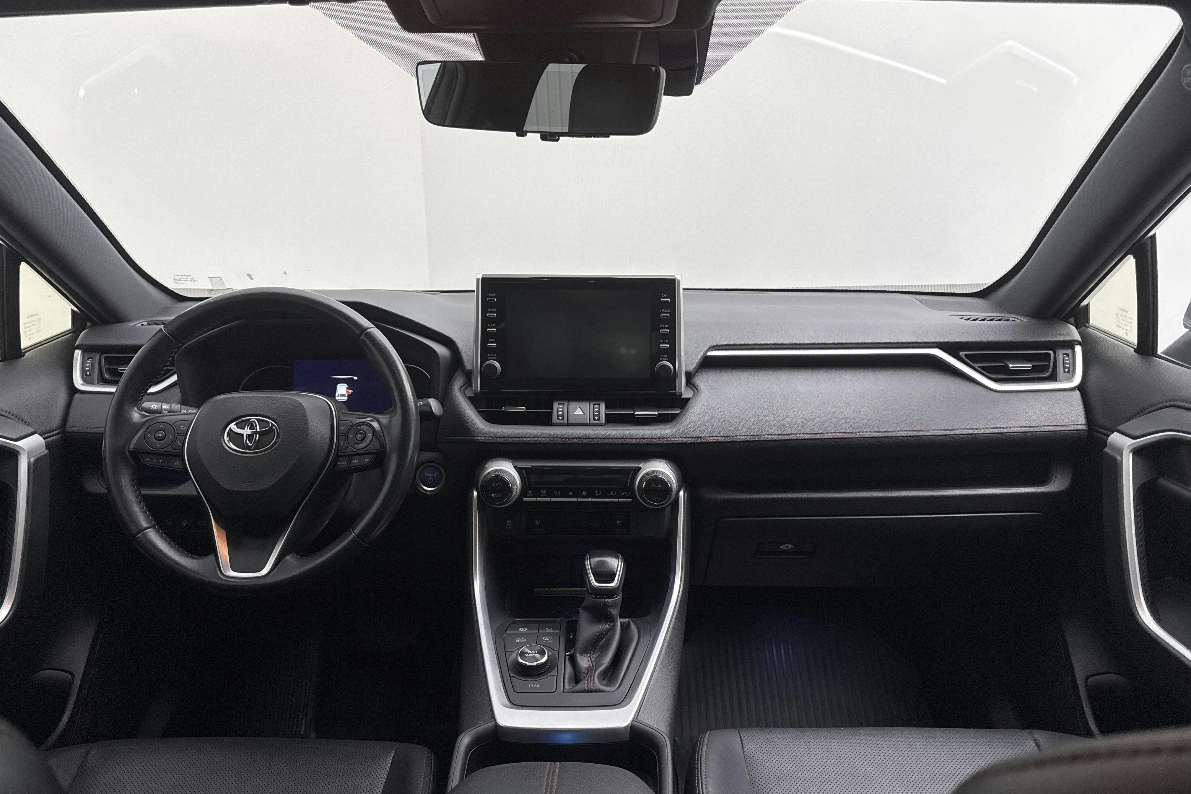 Toyota RAV4 2.5 Plug-in Hybrid AWD (306hk) - 171 940 km - Automatic - gray - 2021