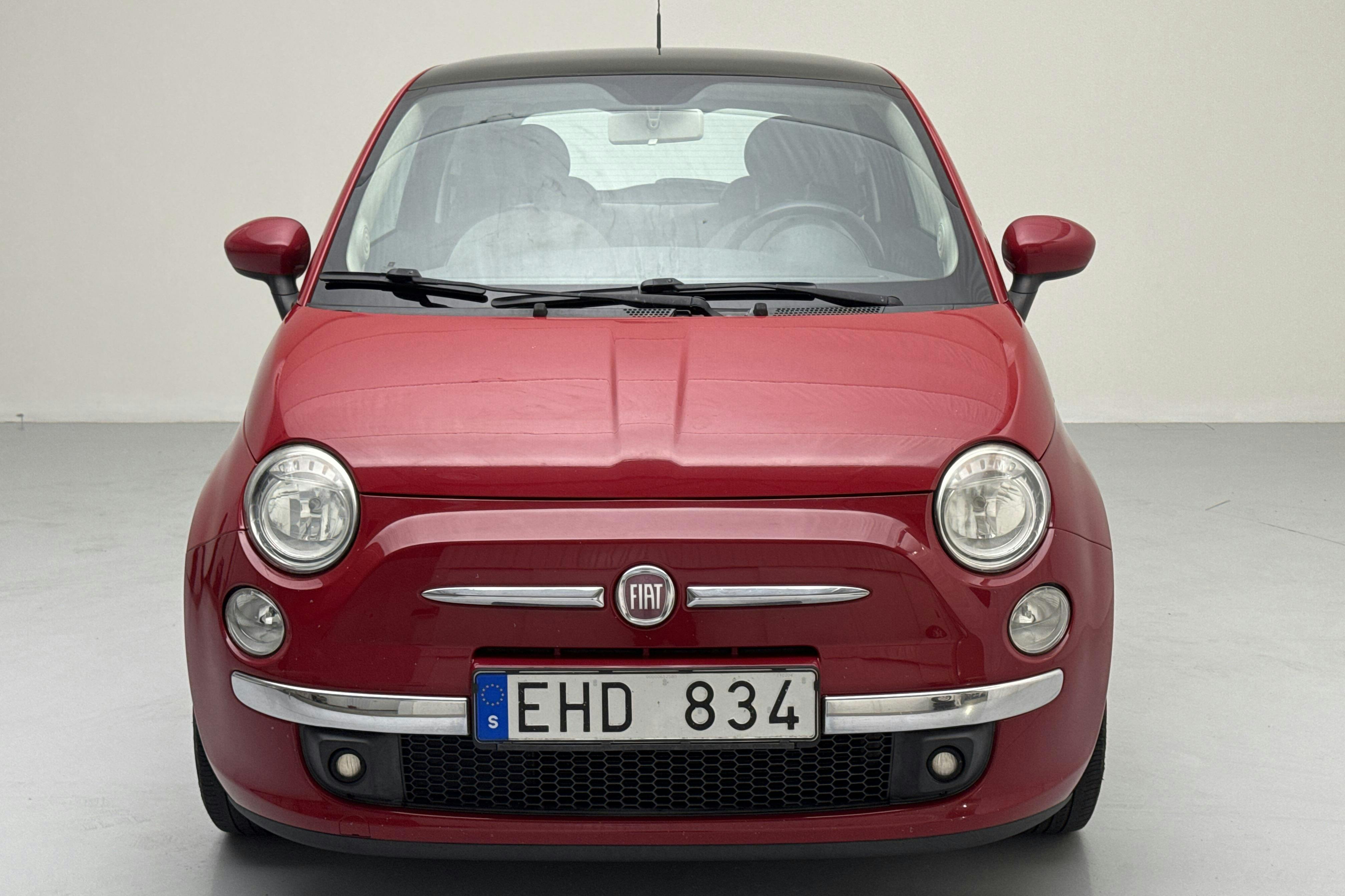 Fiat 500 1.2 (69hk) - 110 870 km - Käsitsi - punane - 2011