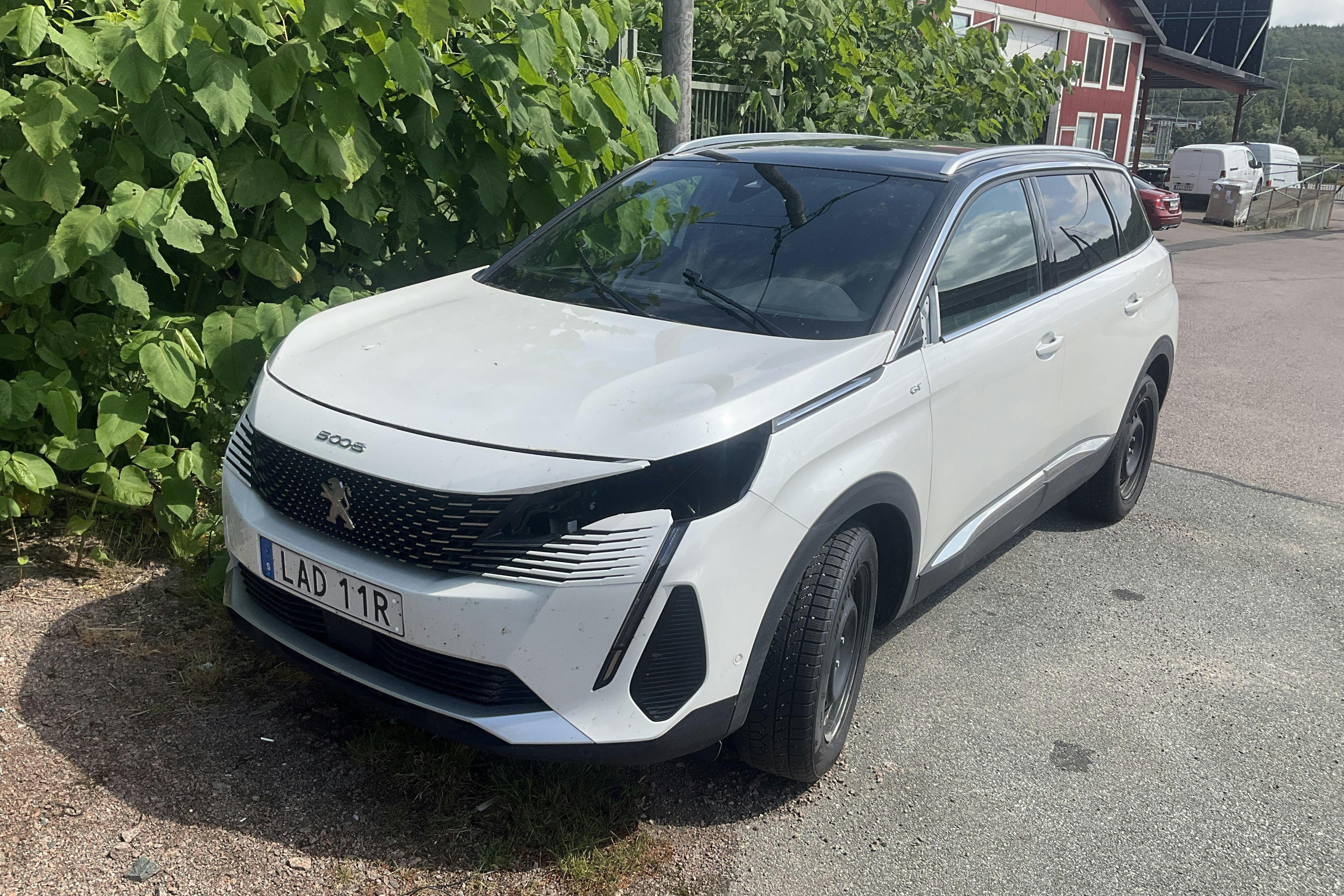 Peugeot 5008 1.2 PureTech (130hk) - 0 km - Automatic - white - 2024