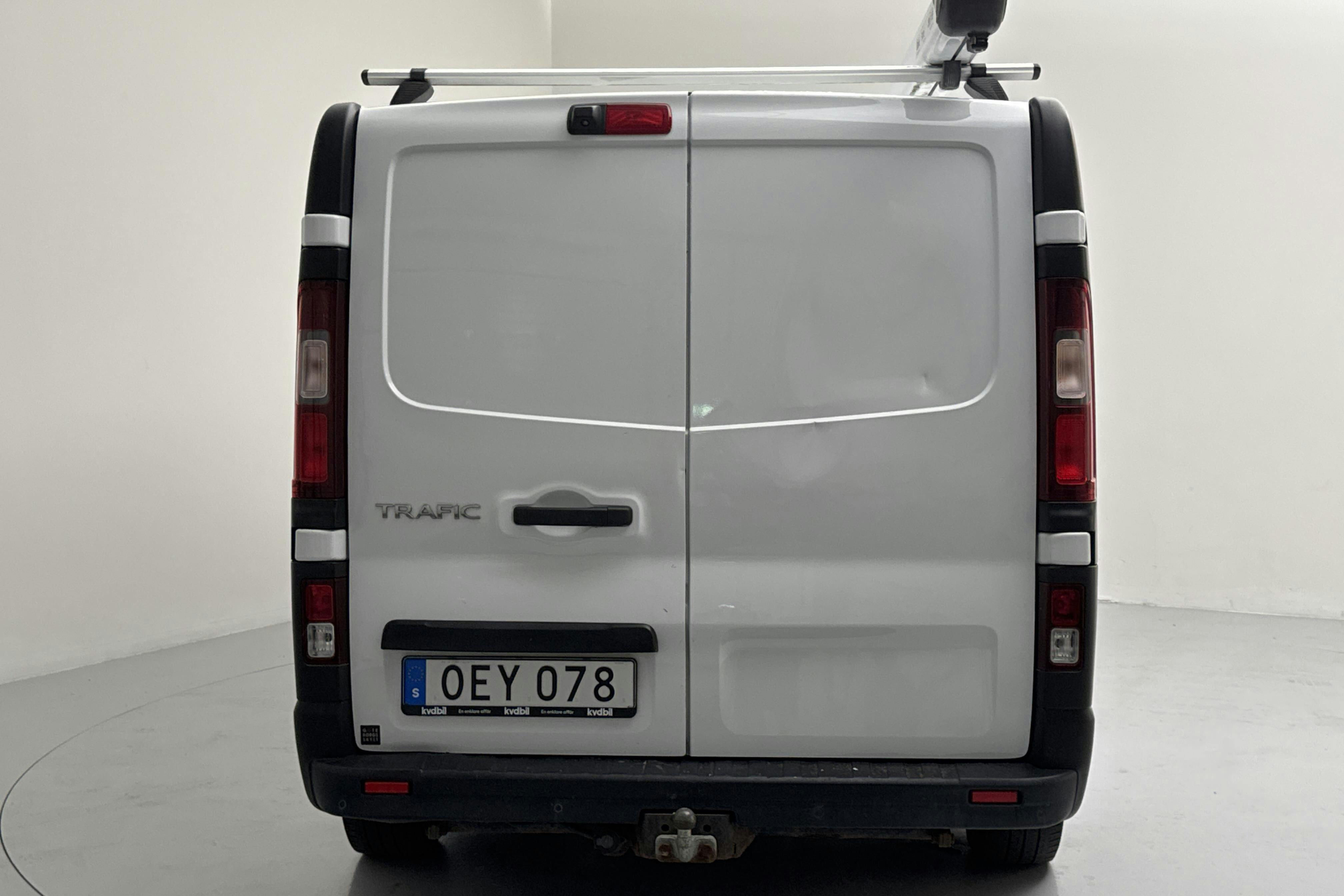 Renault Trafic 1.6 dCi Skåp (125hk) - 137 310 km - Käsitsi - valge - 2016