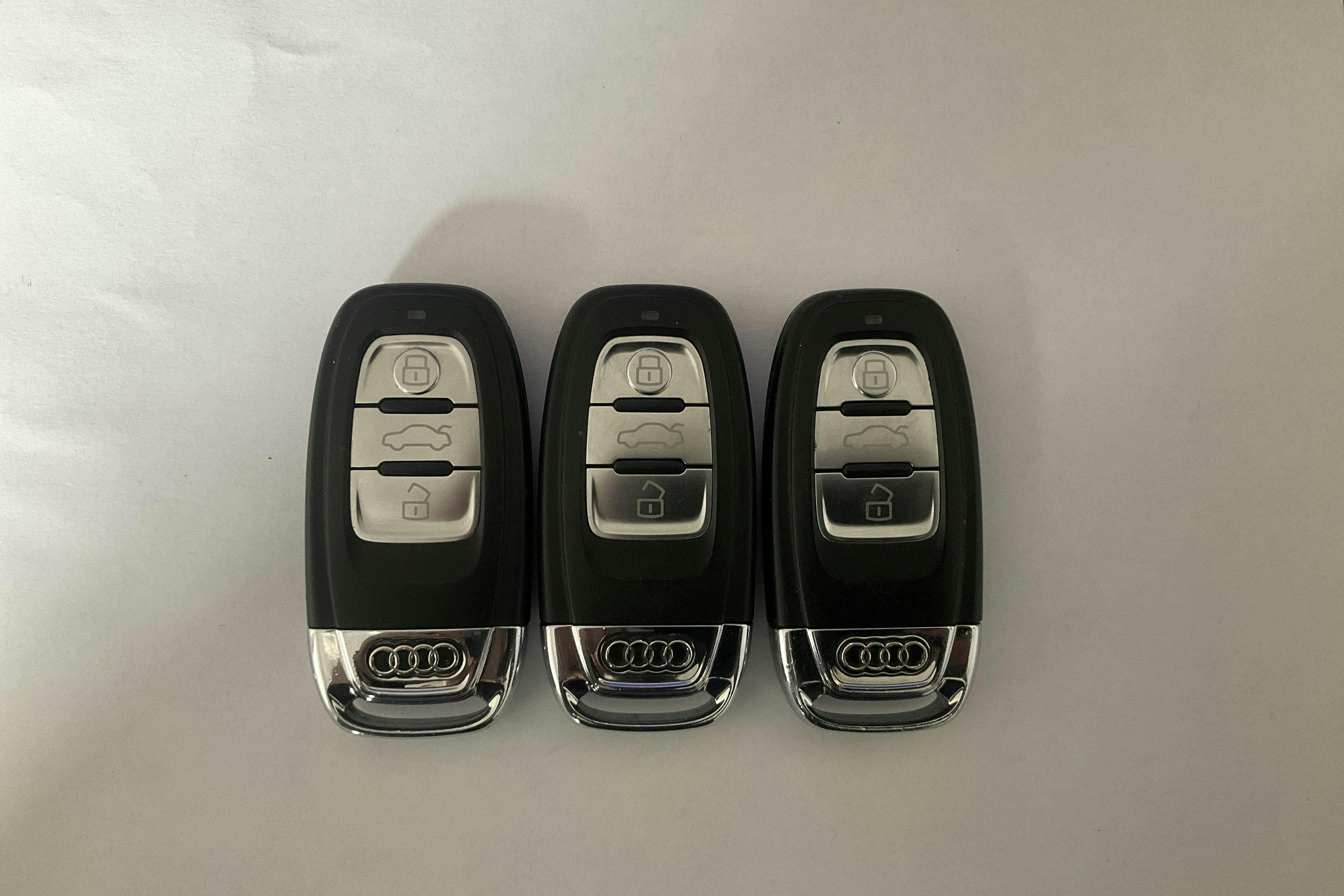 Esitlusfoto 12 aadressil 12: Audi A6 2.0 TDI Avant (177hk) - 145 160 km - Automaatne - sinine - 2014