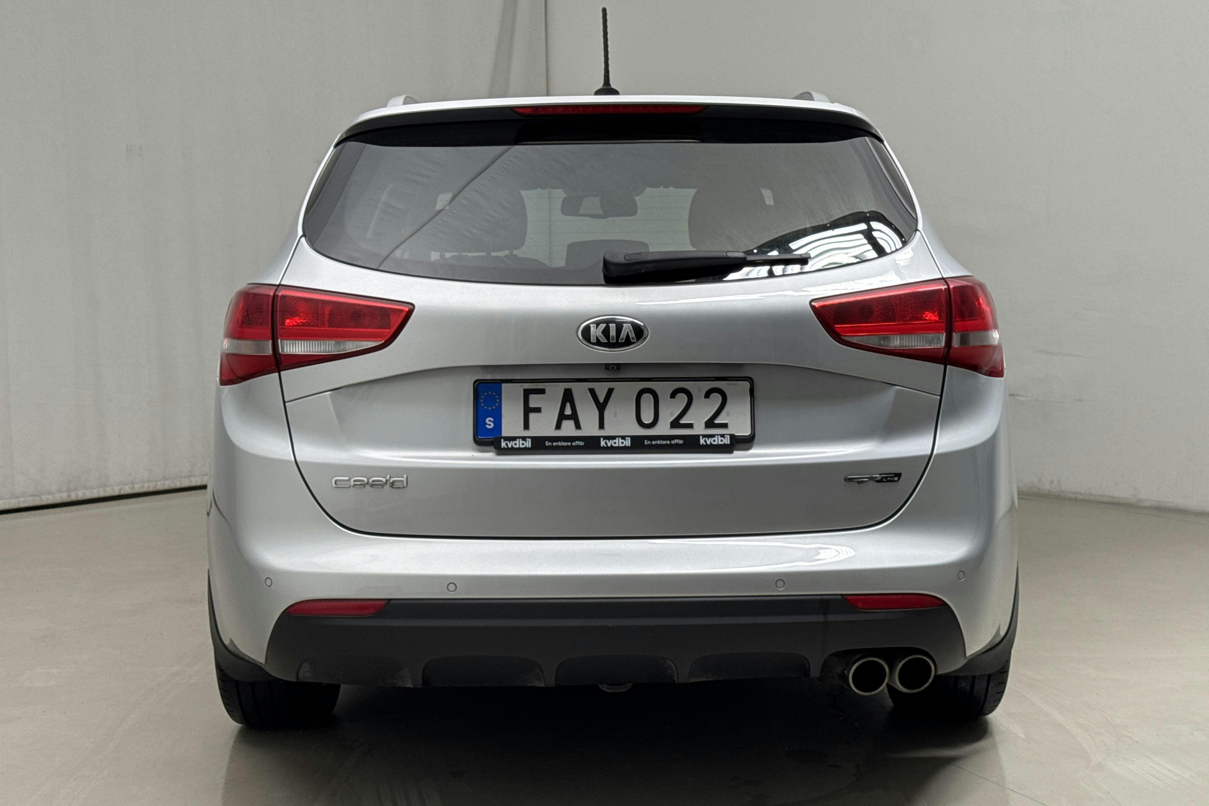 KIA Cee'd 1.6 CRDi SW (136hk) - 13 785 mil - Manuell - grå - 2016