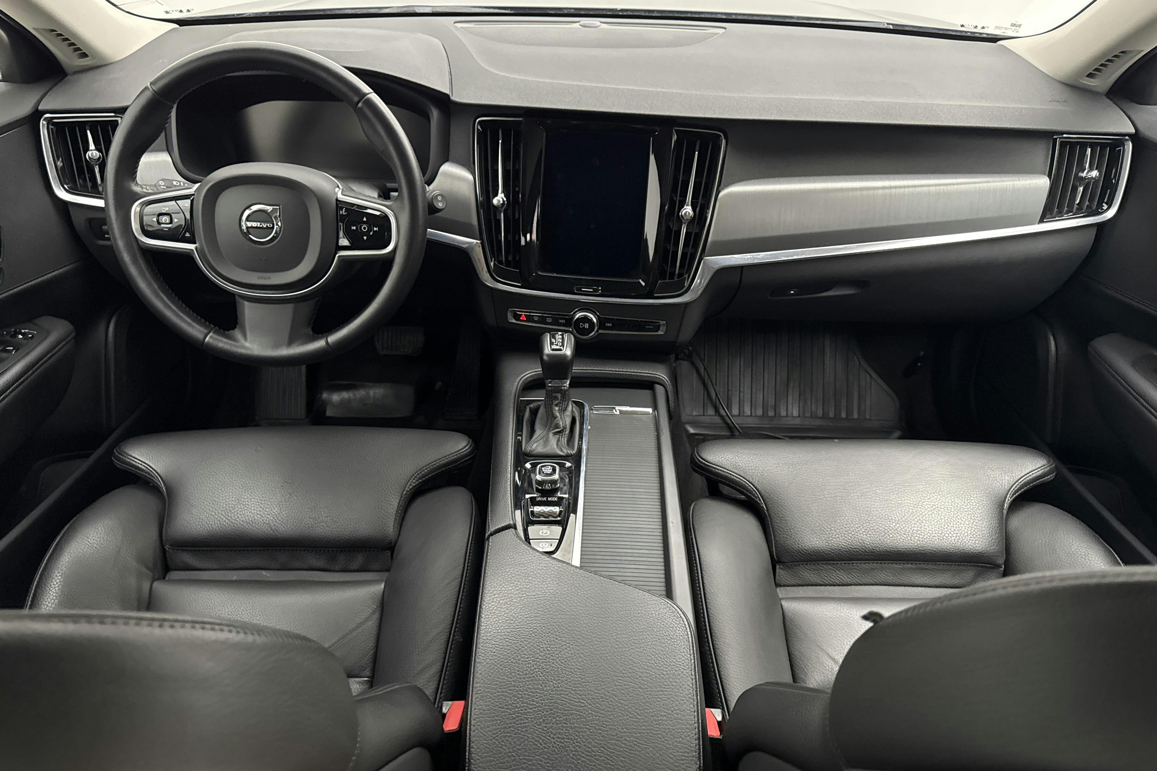 Volvo V90 D4 (190hk) - 262 770 km - Automatic - black - 2018