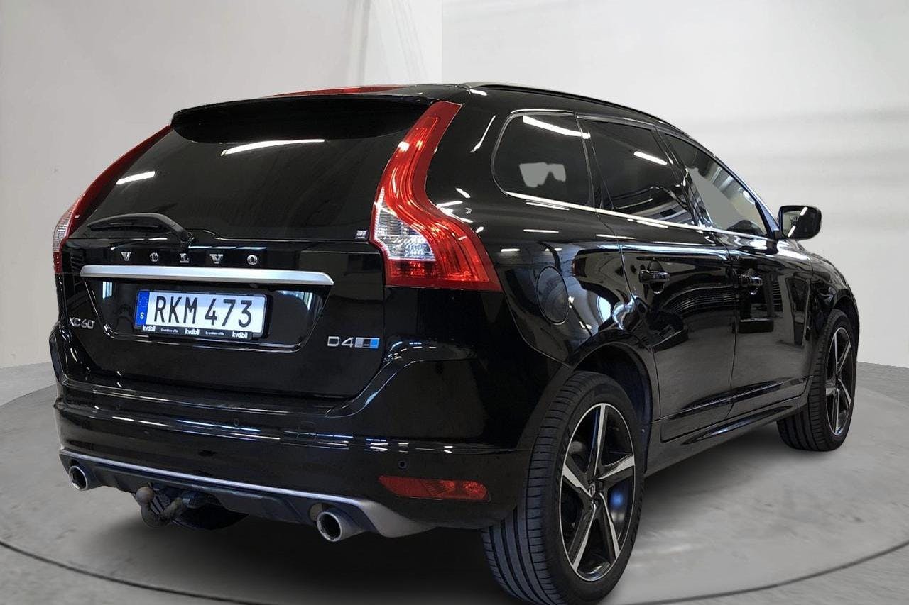 Volvo XC60 D5 AWD (220hk) - 14 875 mil - Automat - svart - 2017