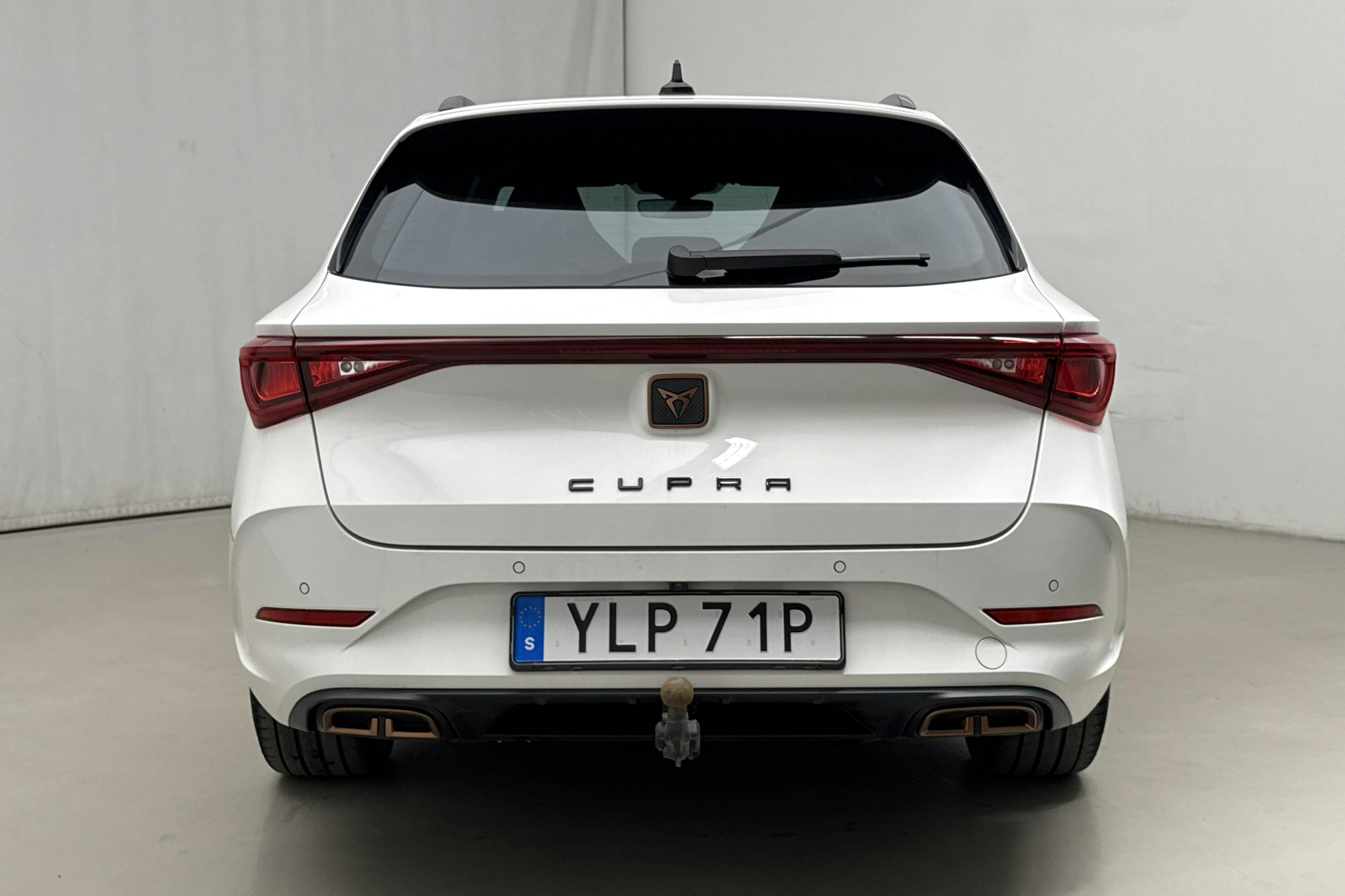 Cupra Leon VZ 1.4 e-HYBRID Sportstourer (245hk) - 86 990 km - Automaatne - valge - 2021
