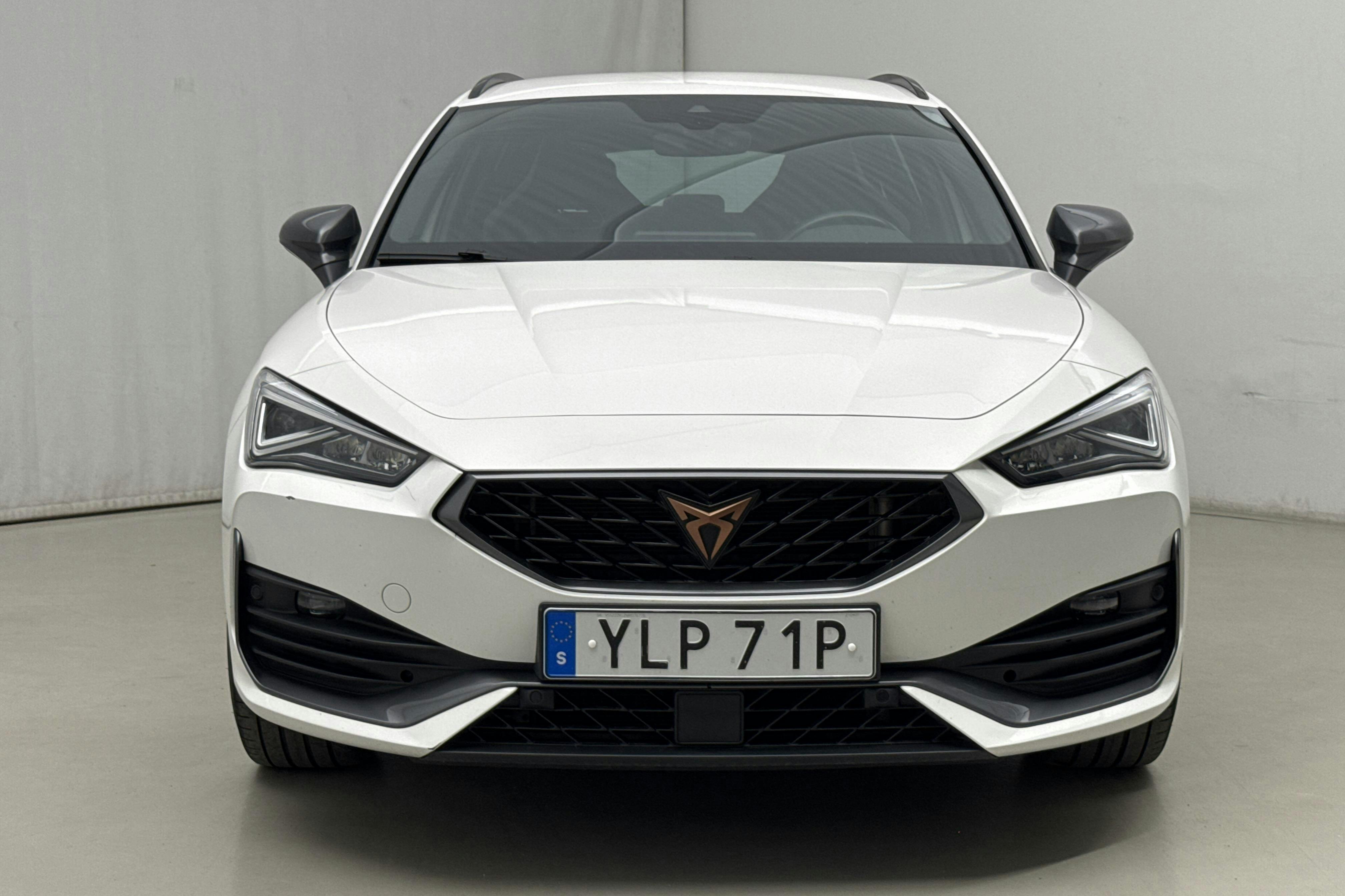 Cupra Leon VZ 1.4 e-HYBRID Sportstourer (245hk) - 86 990 km - Automaatne - valge - 2021