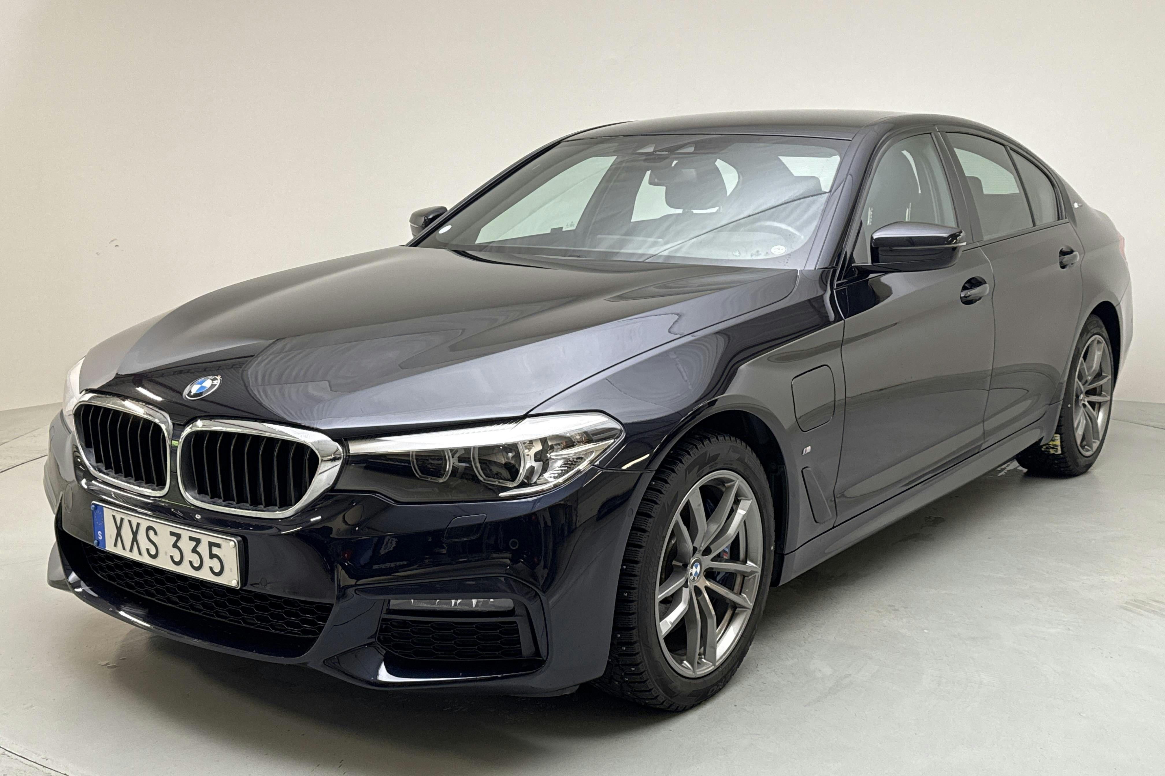 Esitlusfoto 1 aadressil 14: BMW 530e iPerformance Sedan, G30 (252hk) - 53 030 km - Automaatne - must - 2019