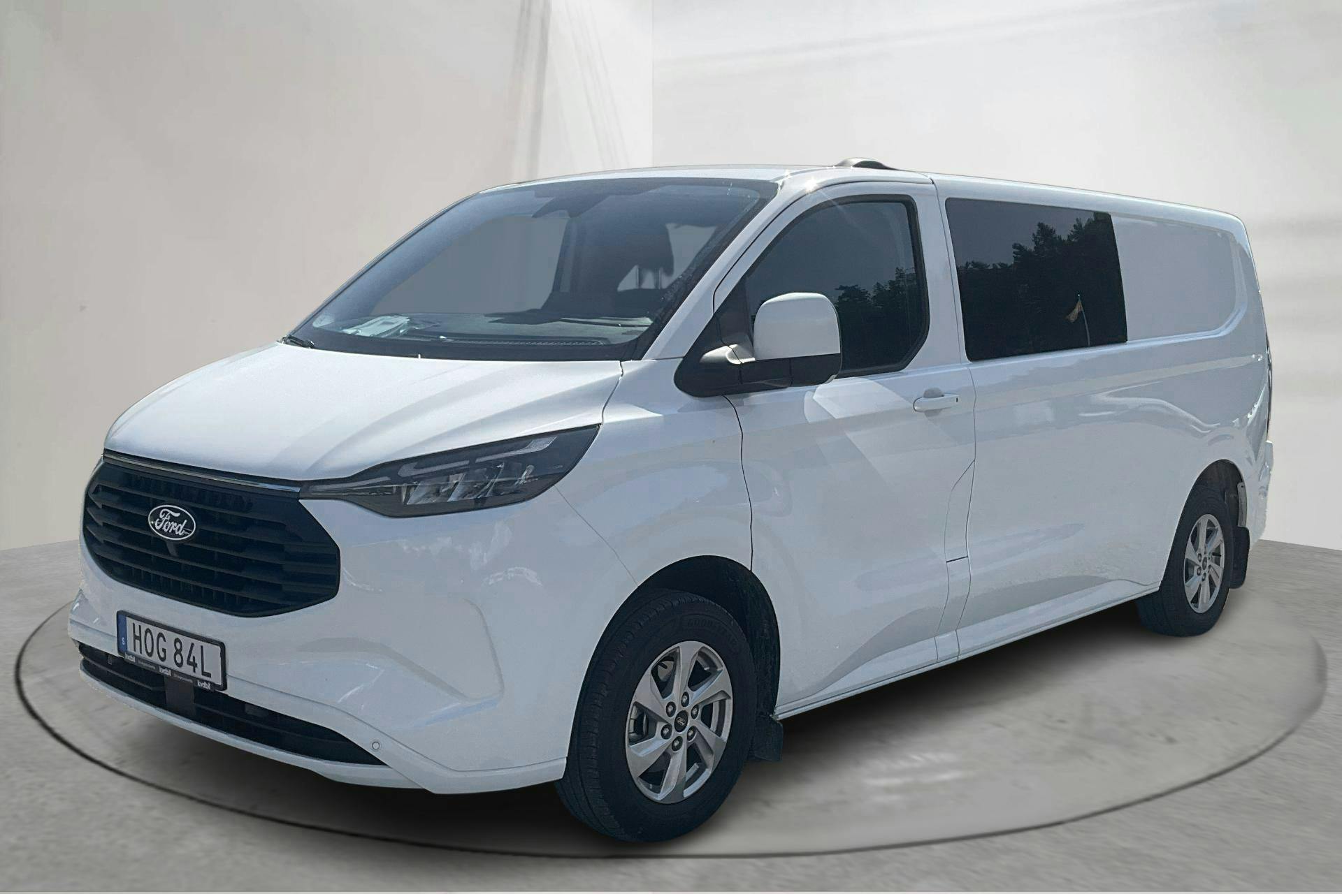 Ford Transit Custom 2.5L PHEV (233hk) - 10 710 km - Automaatne - valge - 2025