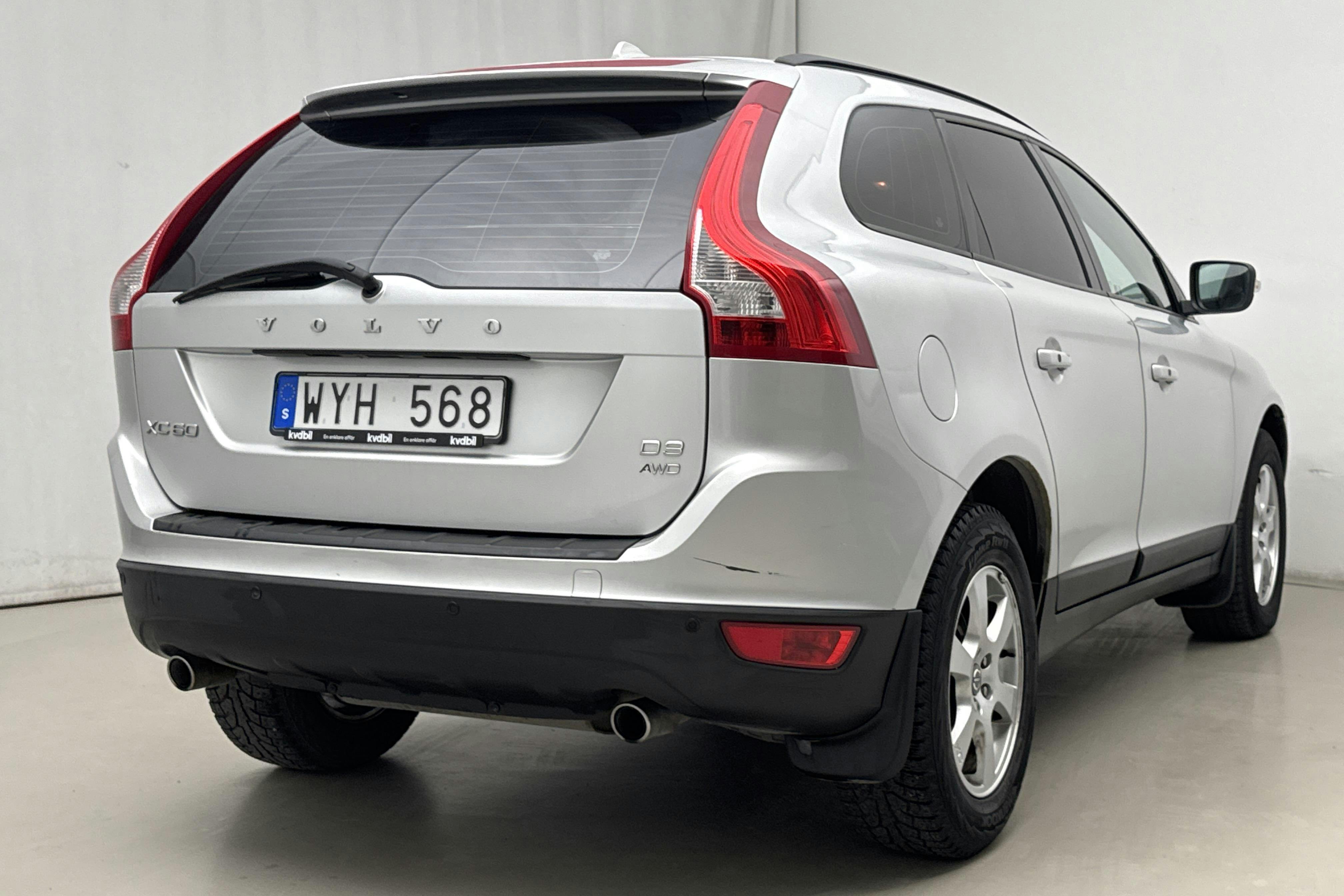 Volvo XC60 D3 AWD (163hk) - 24 882 mil - Automat - Light Grey - 2011