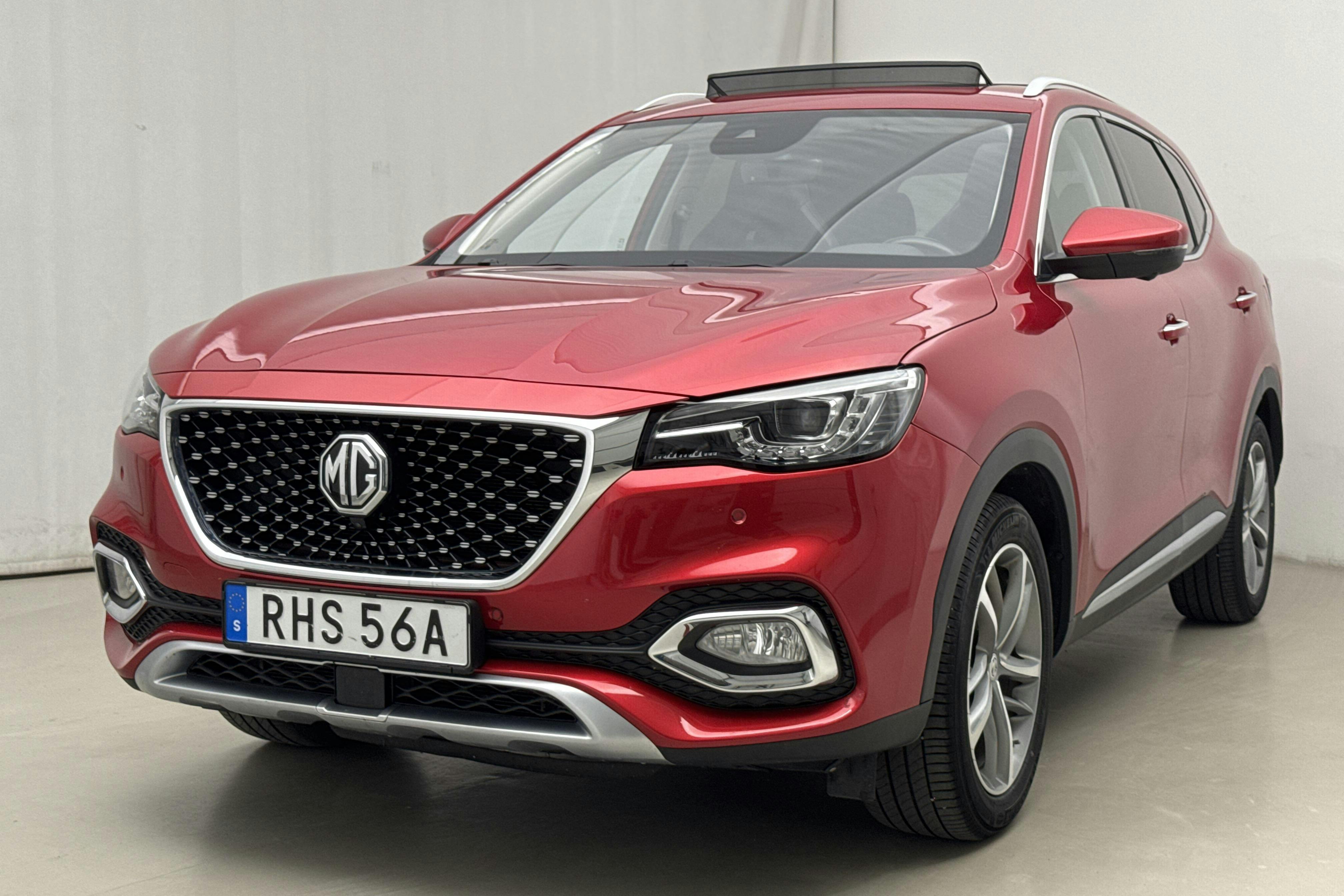 MG EHS 1.5T PHEV (258hk) - 4 219 mil - Automat - röd - 2022