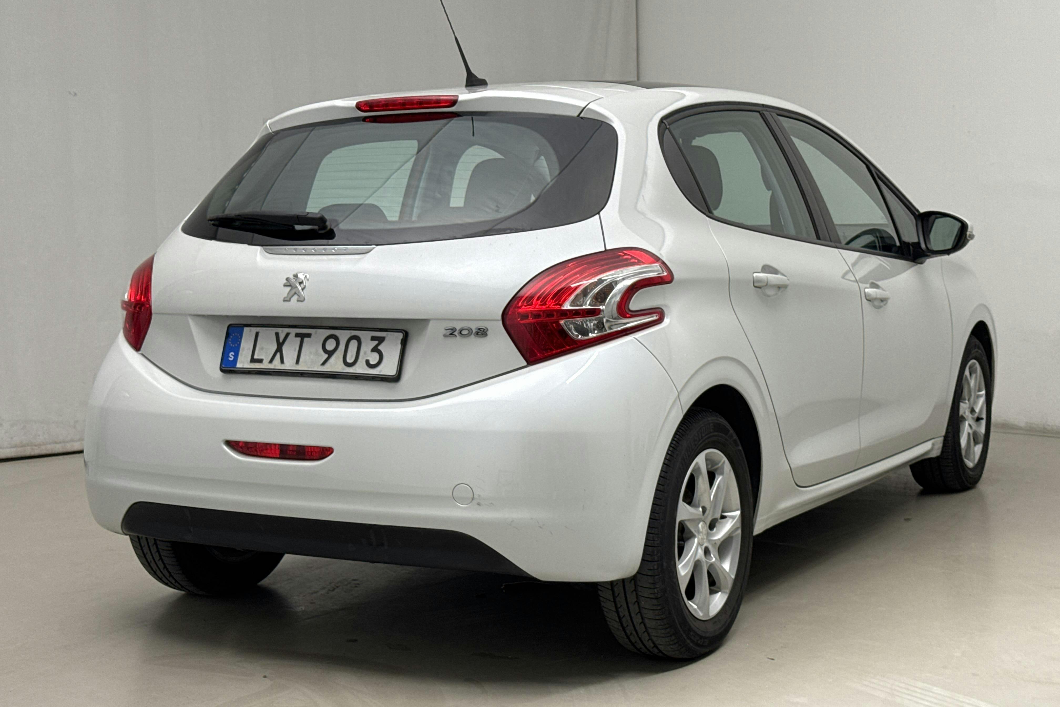 Peugeot 208 1.2 VTi 5dr (82hk) - 40 980 km - Manual - 2014