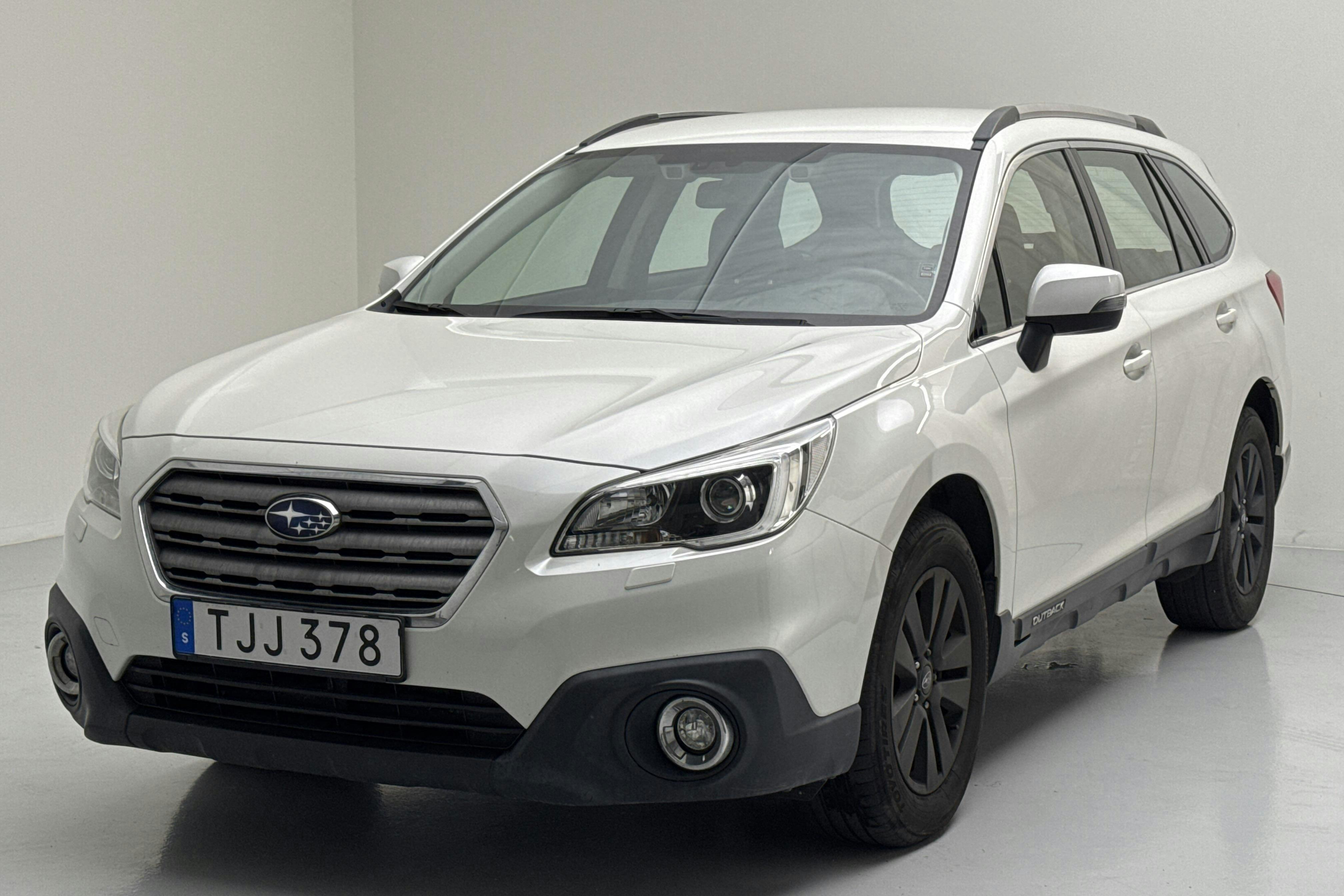 Subaru Outback 2.0D (150hk) - 17 195 mil - Automat - vit - 2016