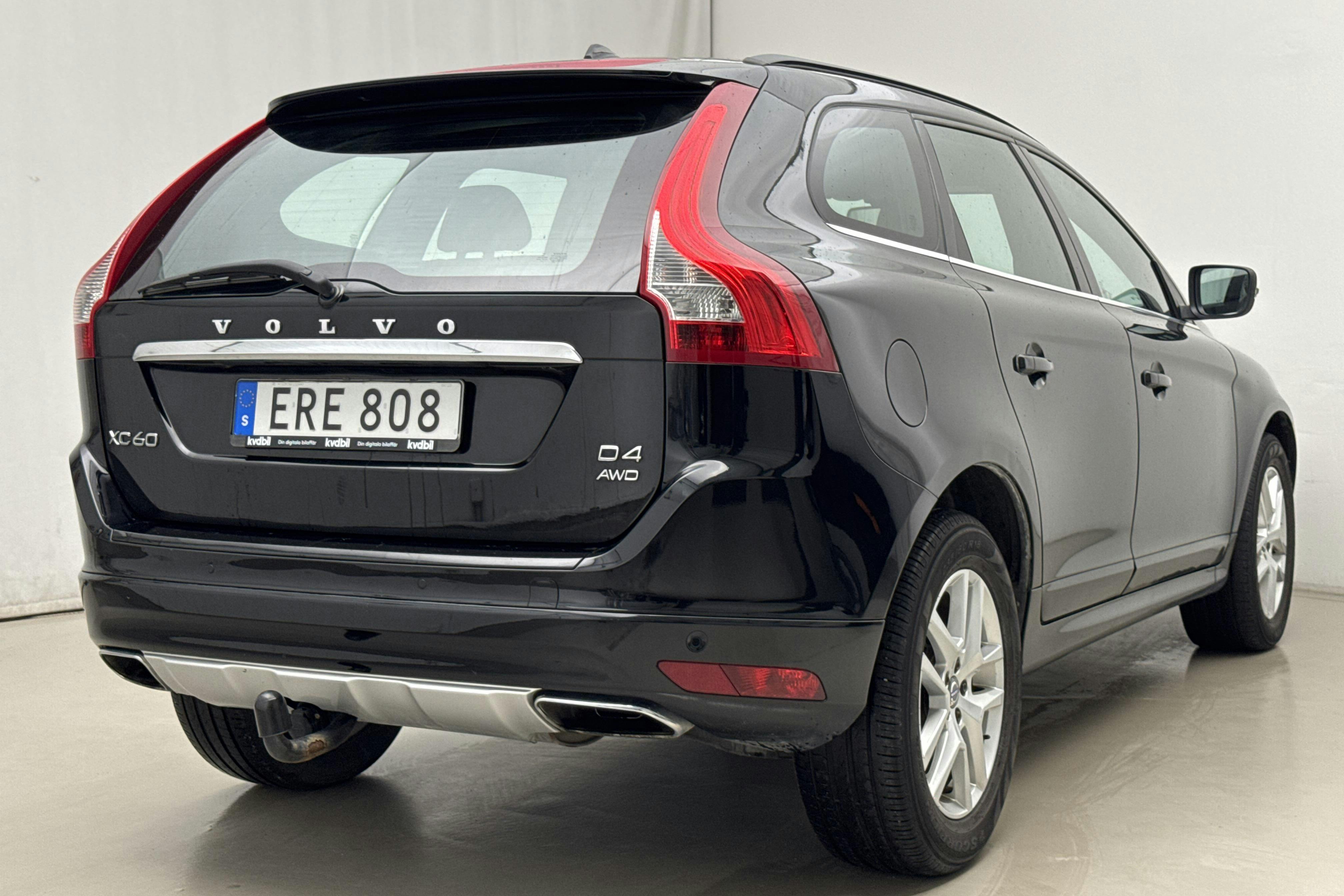 Volvo XC60 D4 AWD (181hk) - 239 740 km - Automatic - black - 2015