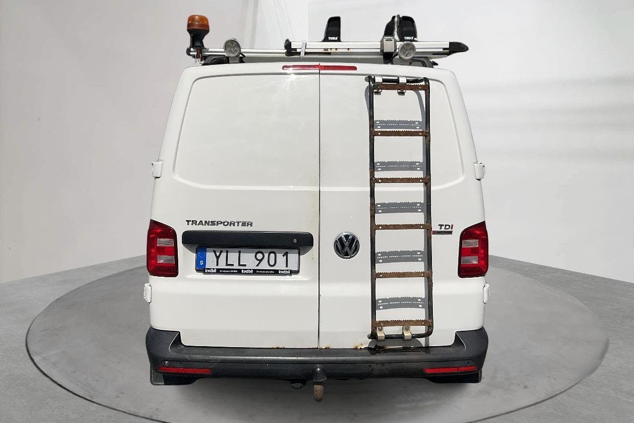 VW Transporter T6 2.0 TDI BMT Skåp 4MOTION (150hk) - 176 490 km - Käsitsi - valge - 2018