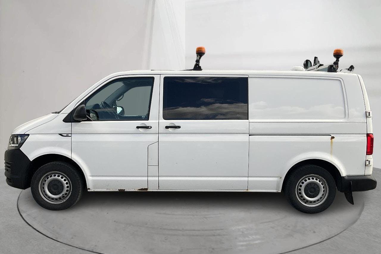 Esitlusfoto 2 aadressil 17: VW Transporter T6 2.0 TDI BMT Skåp 4MOTION (150hk) - 176 490 km - Käsitsi - valge - 2018