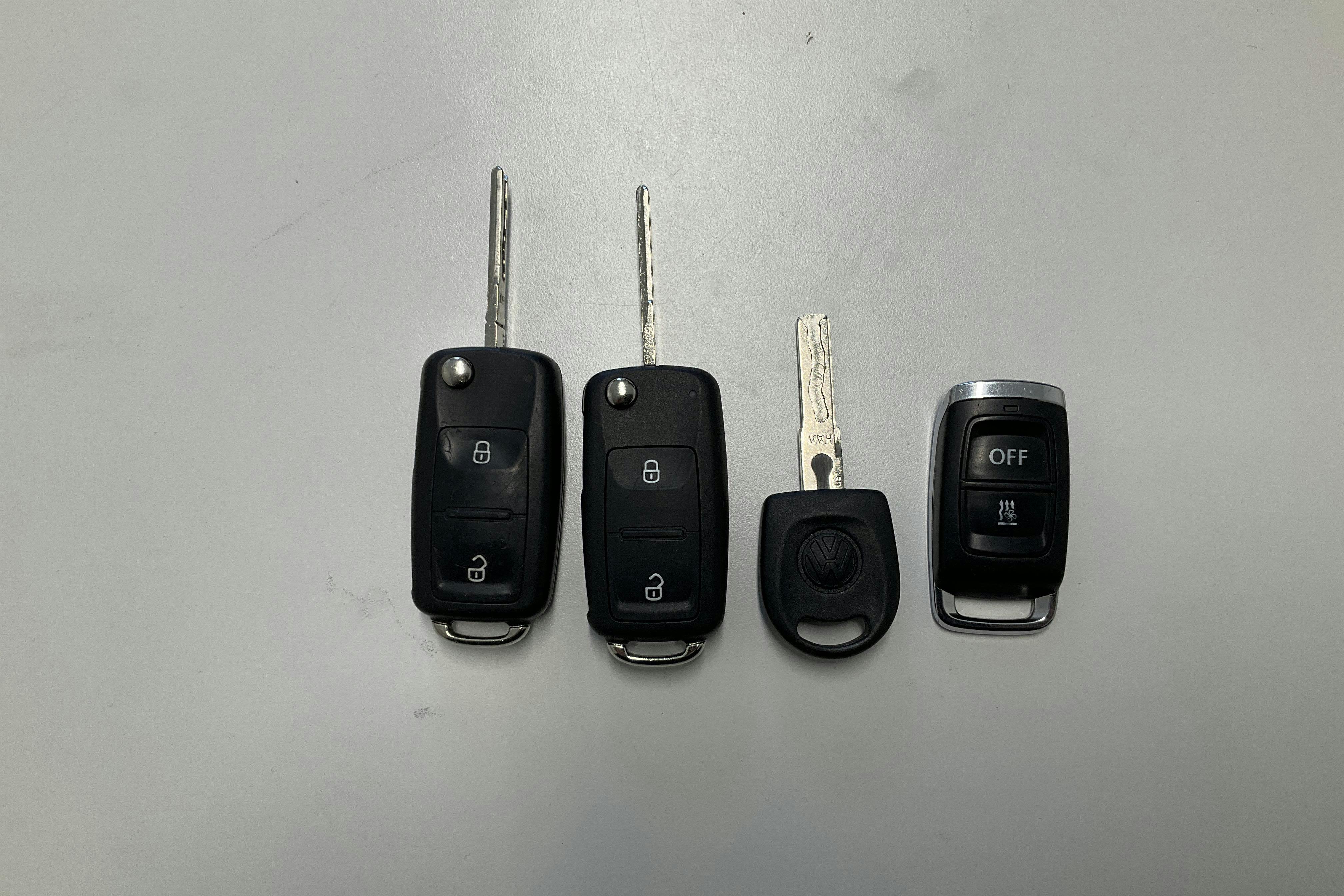 Esitlusfoto 17 aadressil 17: VW Transporter T6 2.0 TDI BMT Skåp 4MOTION (150hk) - 176 490 km - Käsitsi - valge - 2018