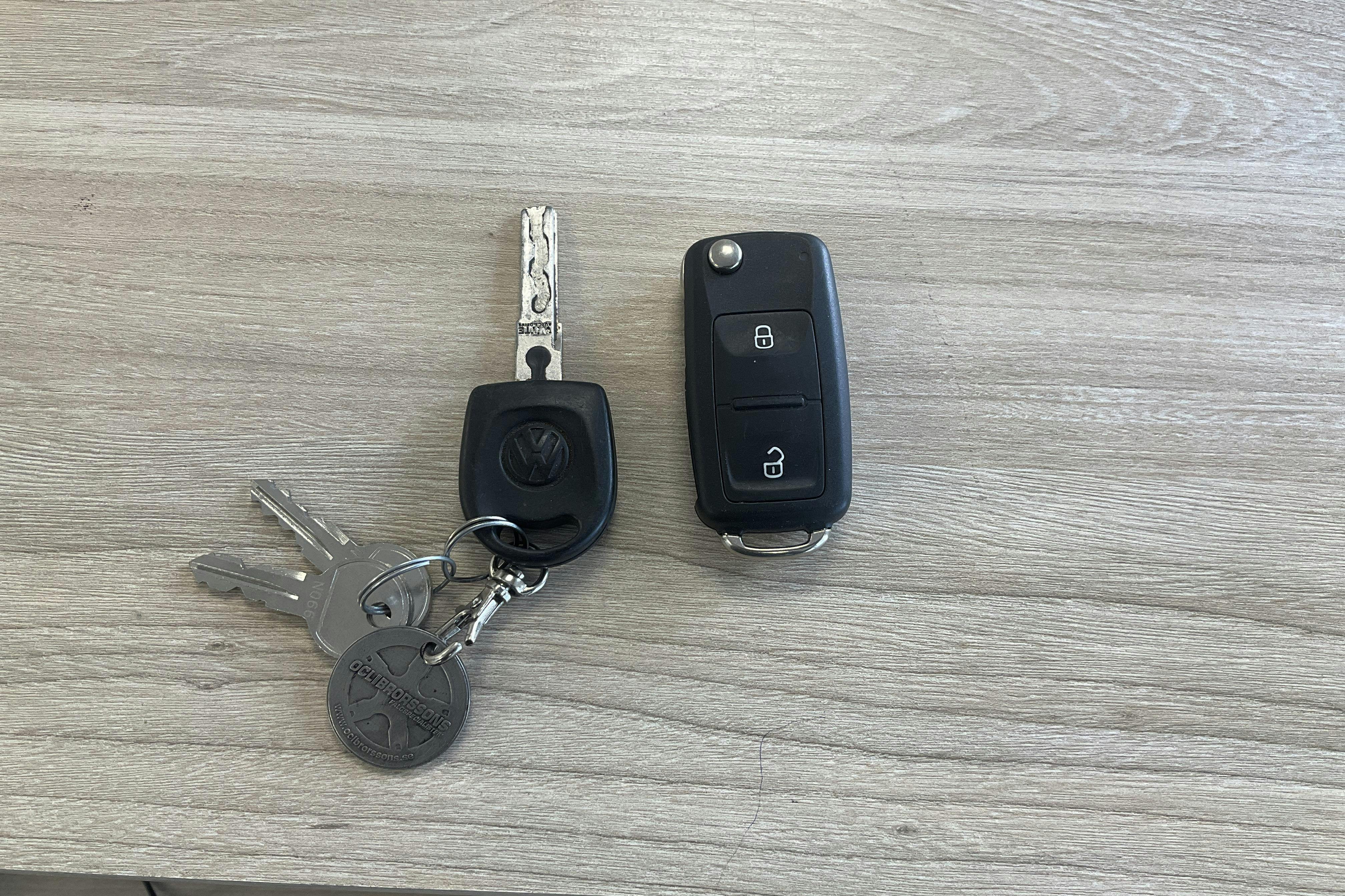 Presentation photo 15 of 15: VW Transporter T5 2.0 TDI 4MOTION (140hk) - 168 040 km - Manual - white - 2012