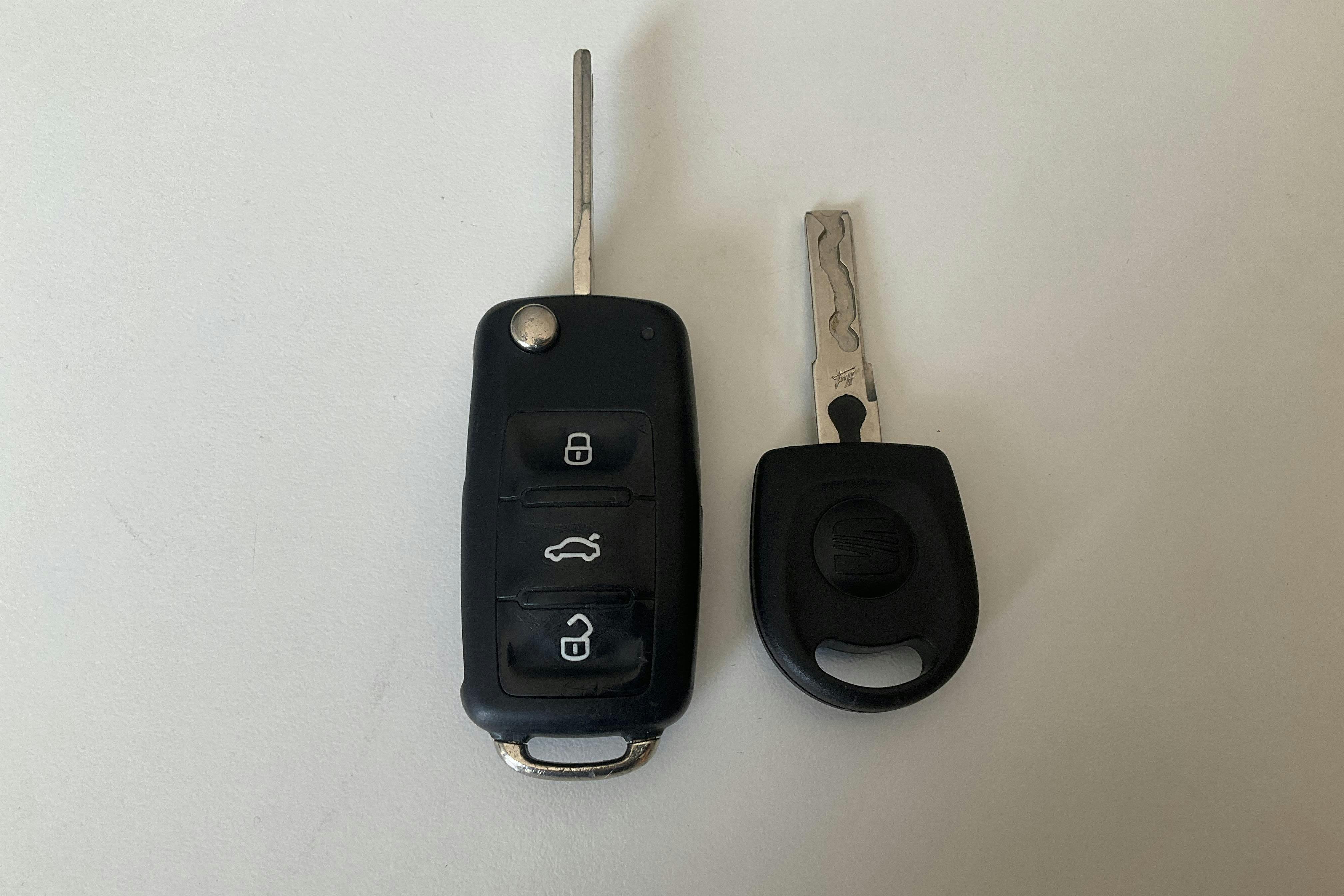 Esitlusfoto 14 aadressil 14: Seat Ibiza 1.2 TSI 5dr (105hk) - 71 870 km - Käsitsi - hõbe - 2013