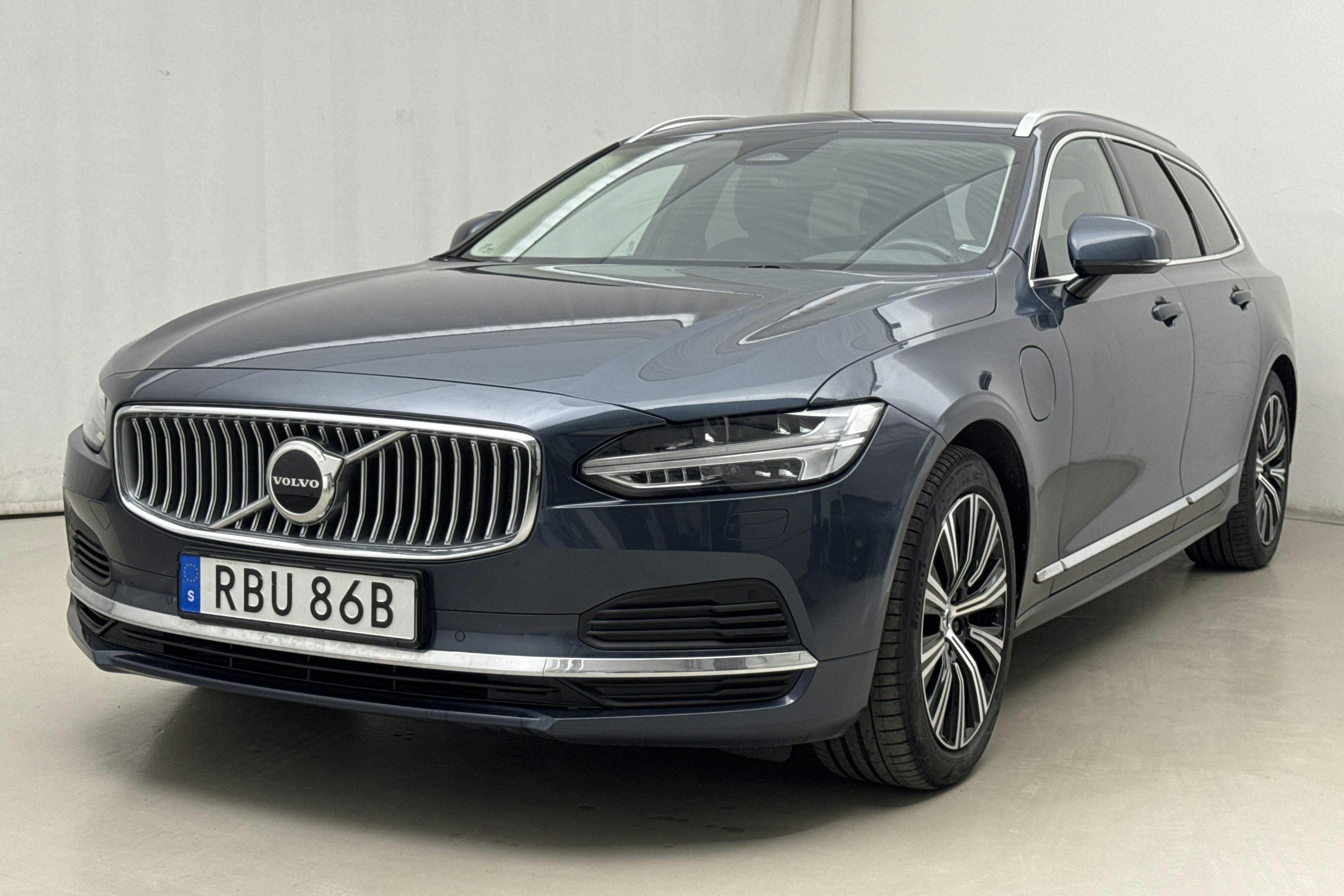 Volvo V90 T6 AWD Twin Engine (340hk) - 7 904 mil - Automat - Dark Blue - 2022