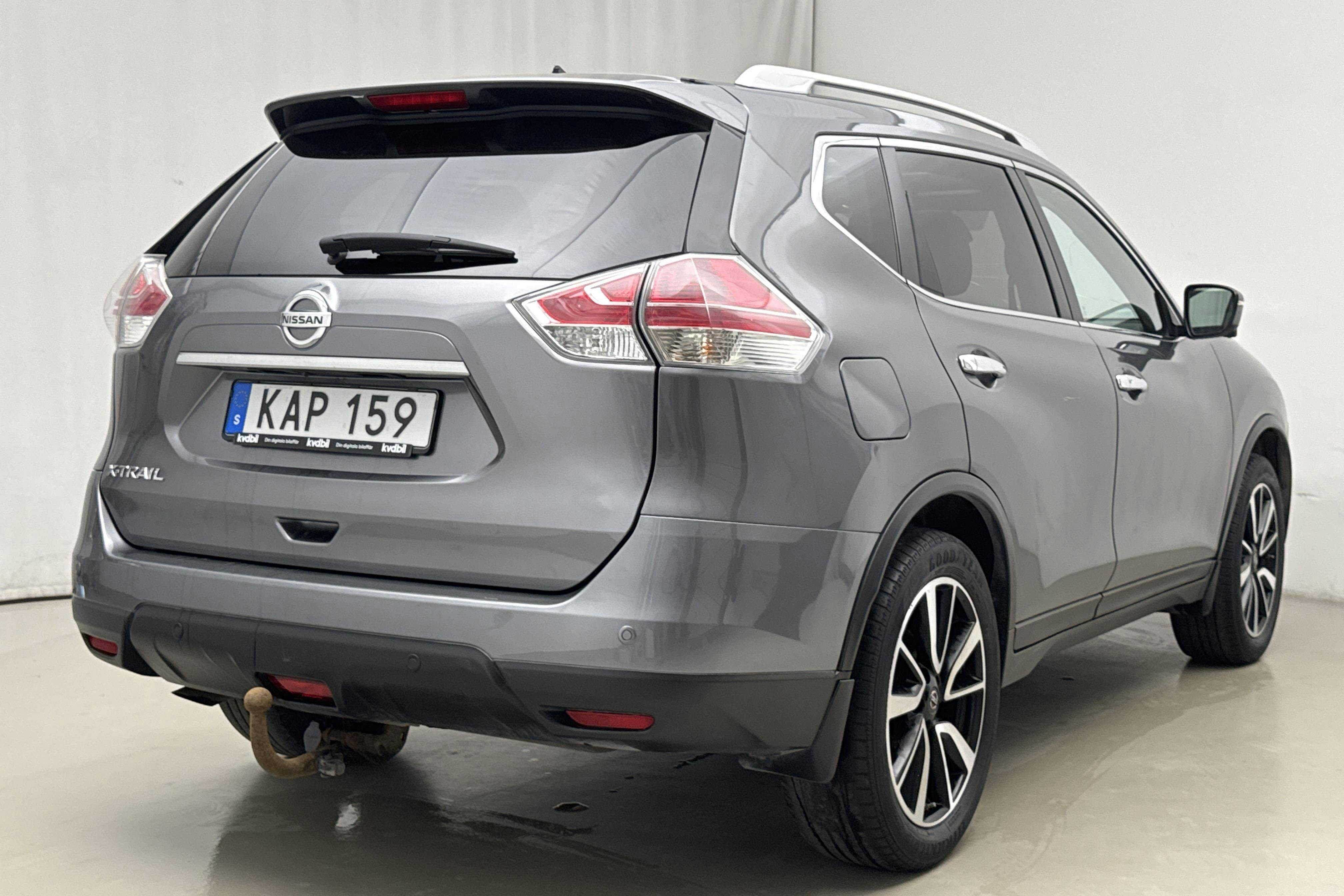 Nissan X-trail 1.6 dCi 4WD (130hk) - 207 920 km - Manual - gray - 2016