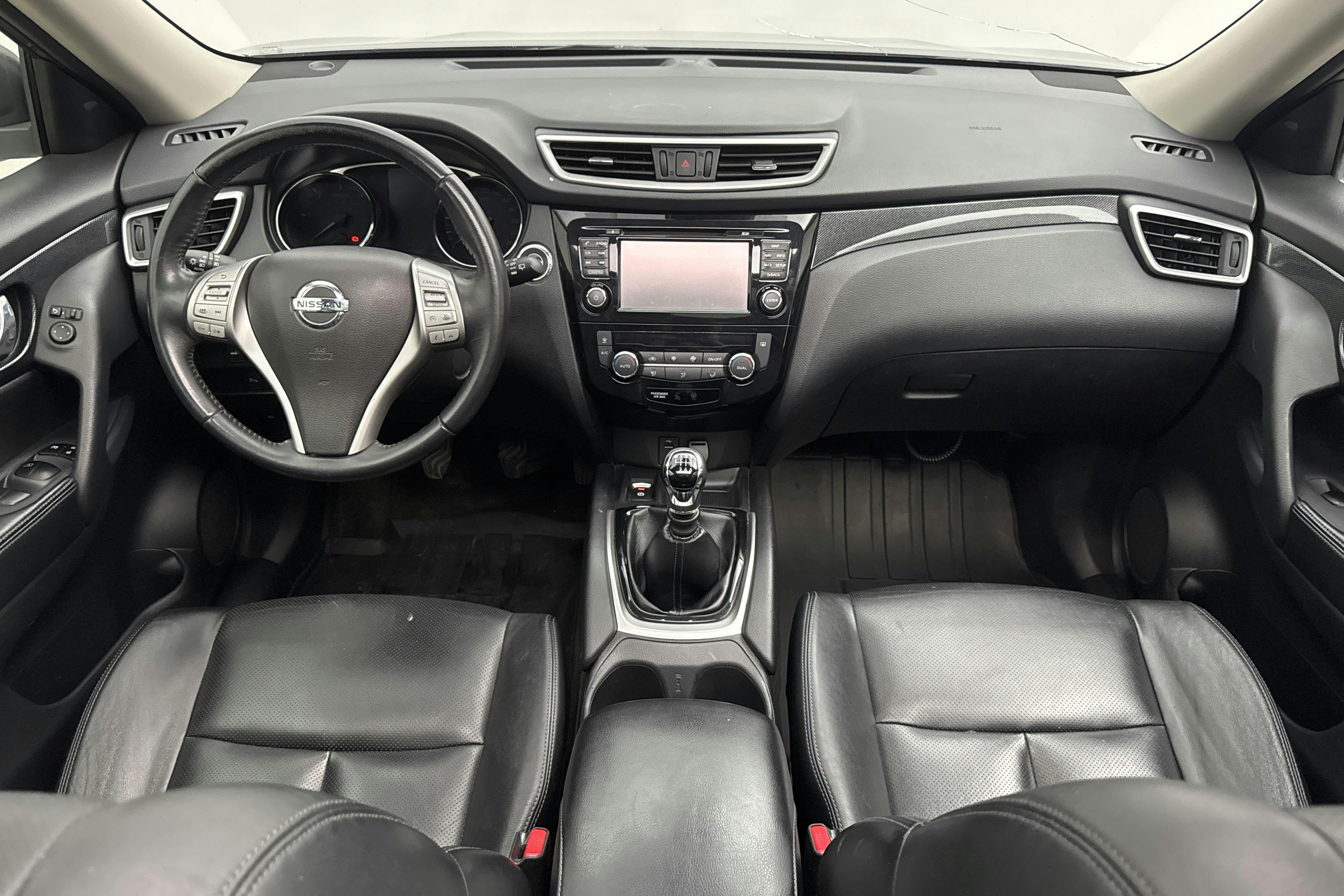 Nissan X-trail 1.6 dCi 4WD (130hk) - 207 920 km - Manual - gray - 2016