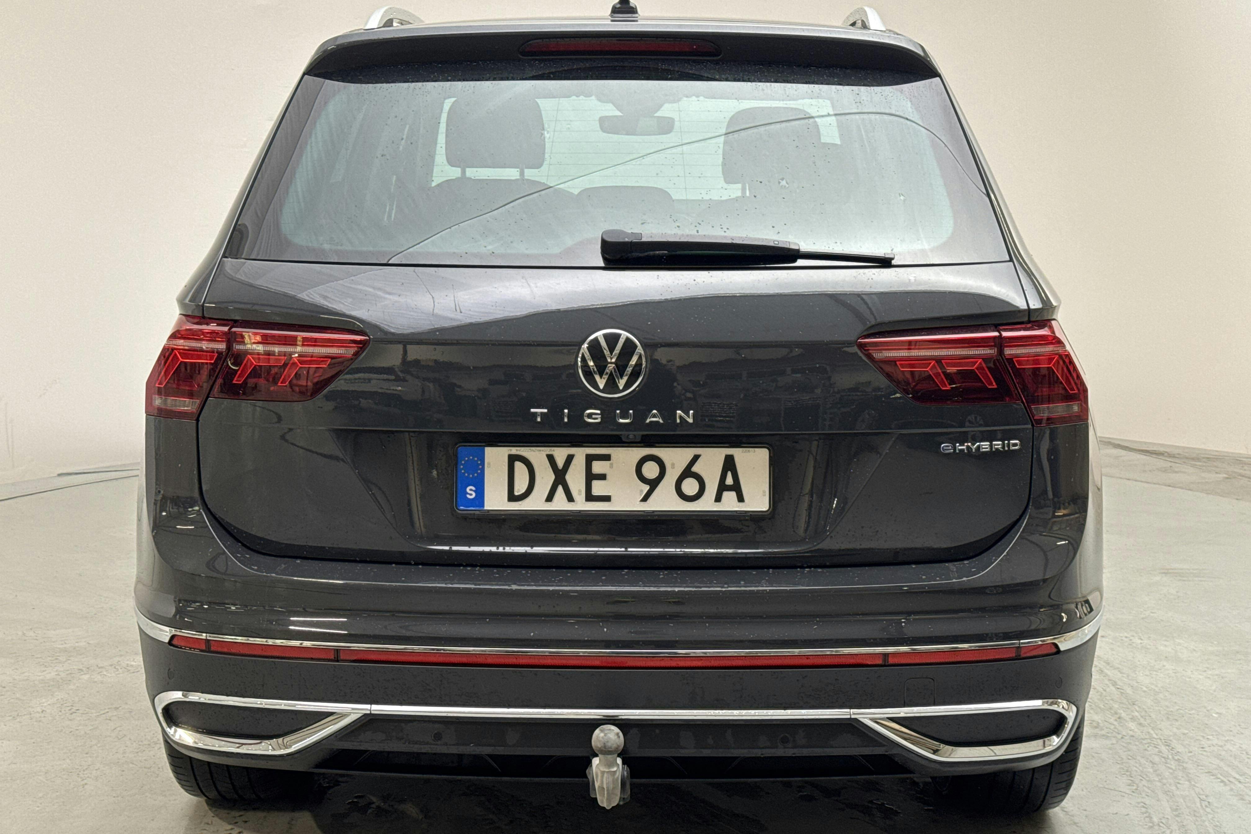VW Tiguan 1.4 TSI eHybrid (245hk) - 8 748 mil - Automat - grå - 2022