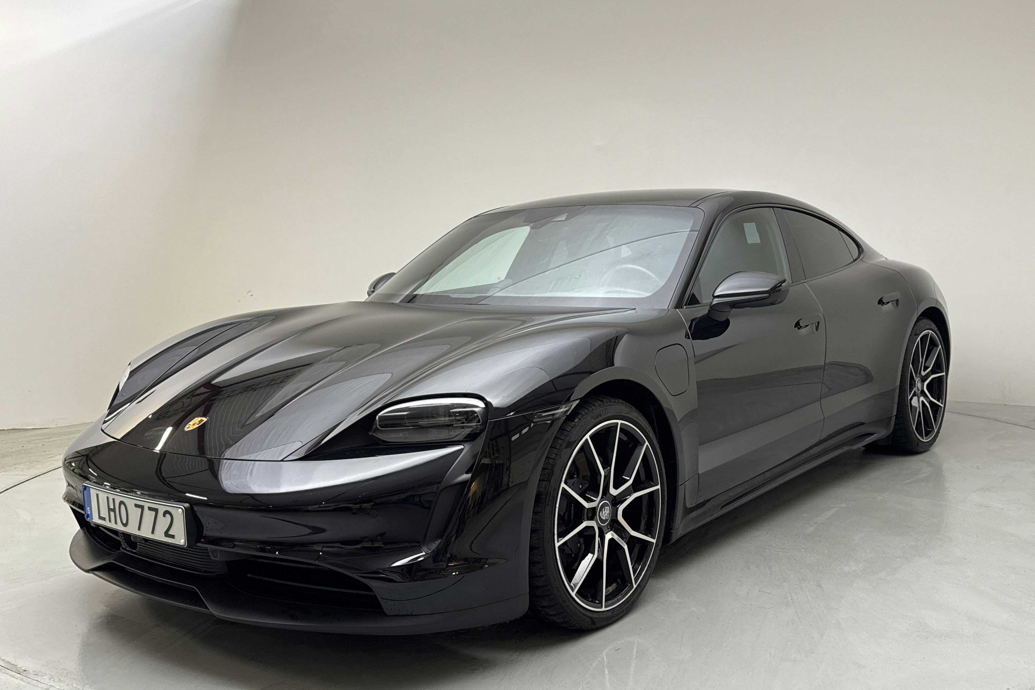 Porsche Taycan Direct Drive (408hk) - 1 380 mil - Automat - svart - 2024