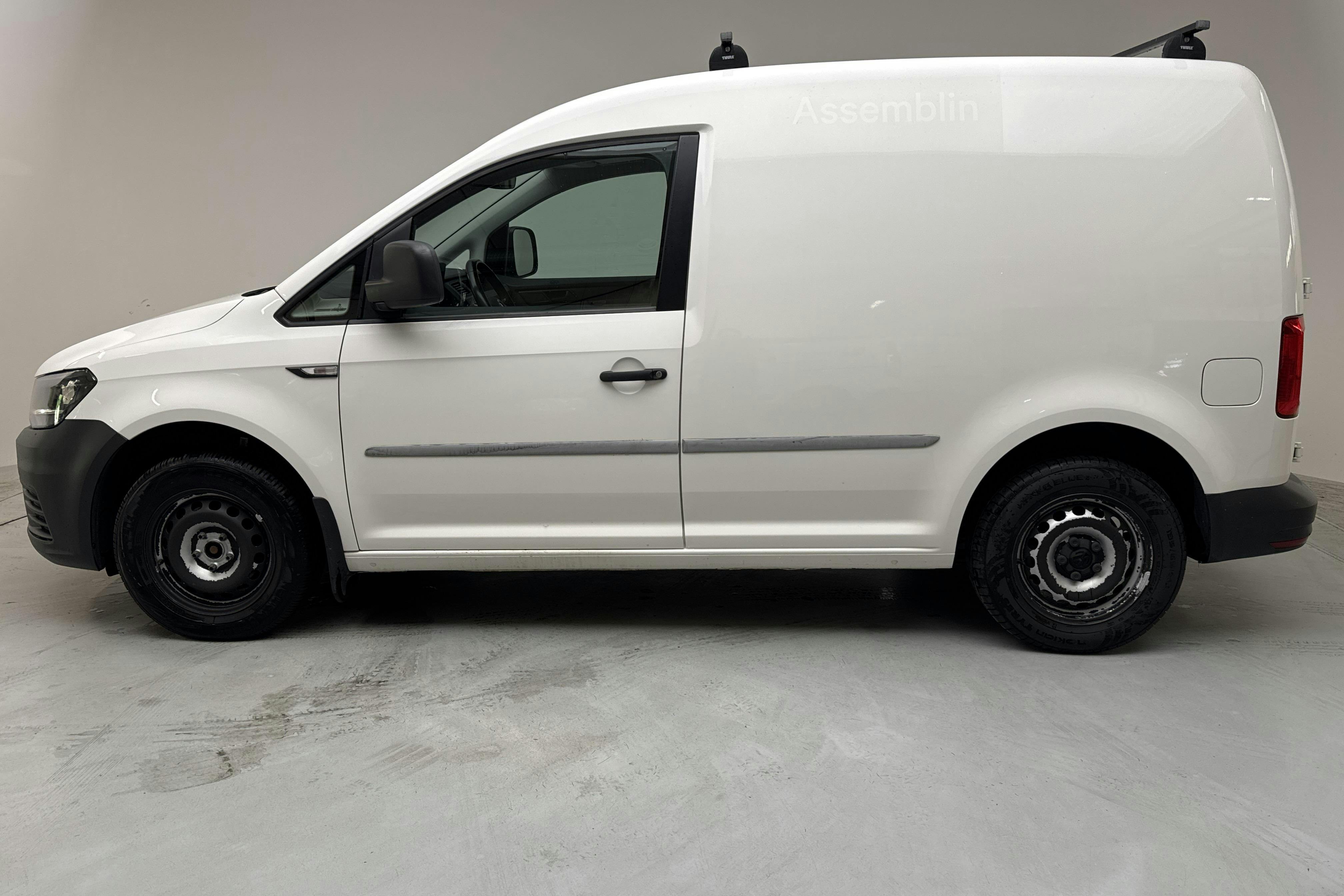 Presentationsfoto 2 av 11: VW Caddy 2.0 TDI Skåp (102hk) - 13 738 mil - Manuell - vit - 2017