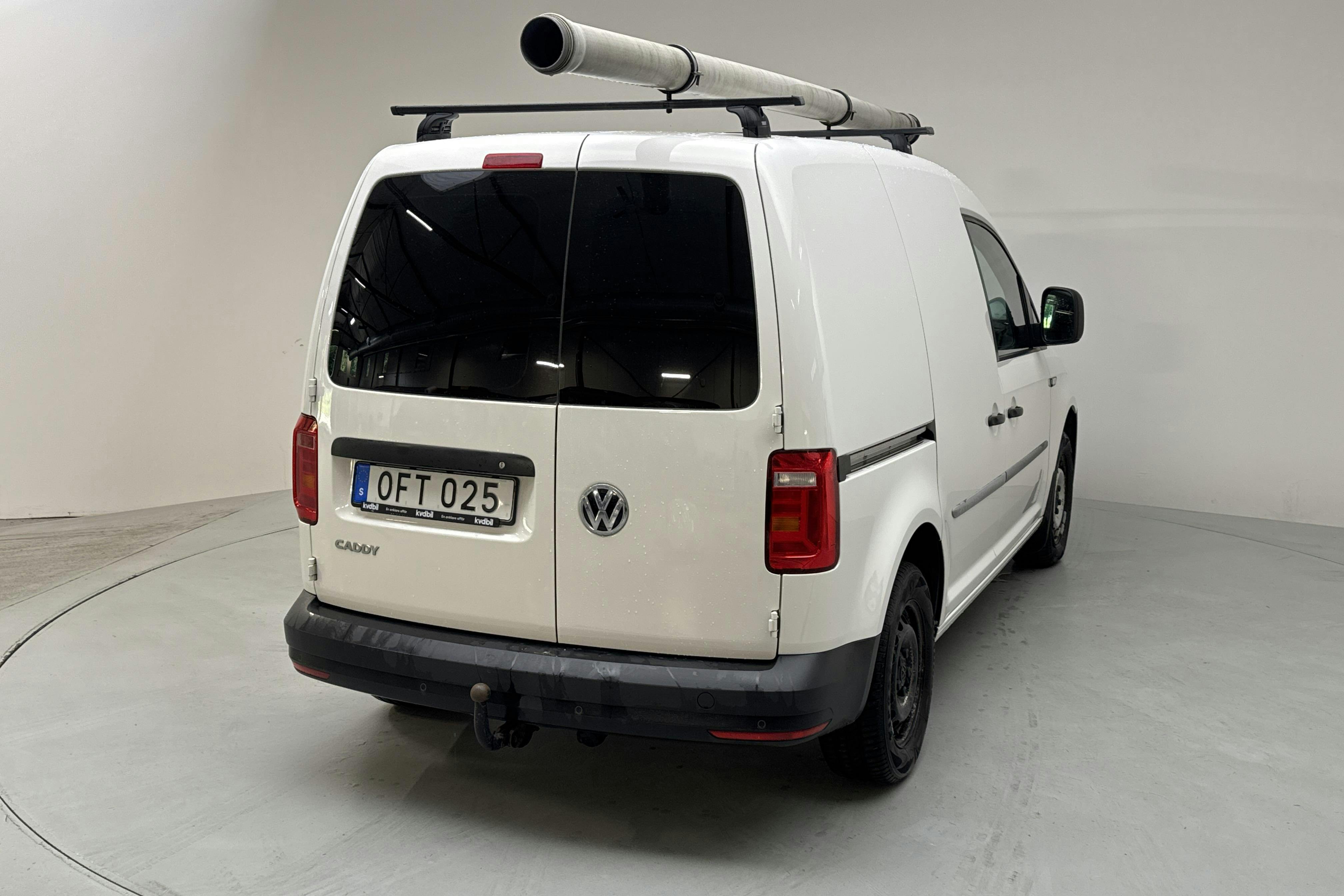 VW Caddy 2.0 TDI Skåp (102hk) - 9 549 mil - Manuell - vit - 2017