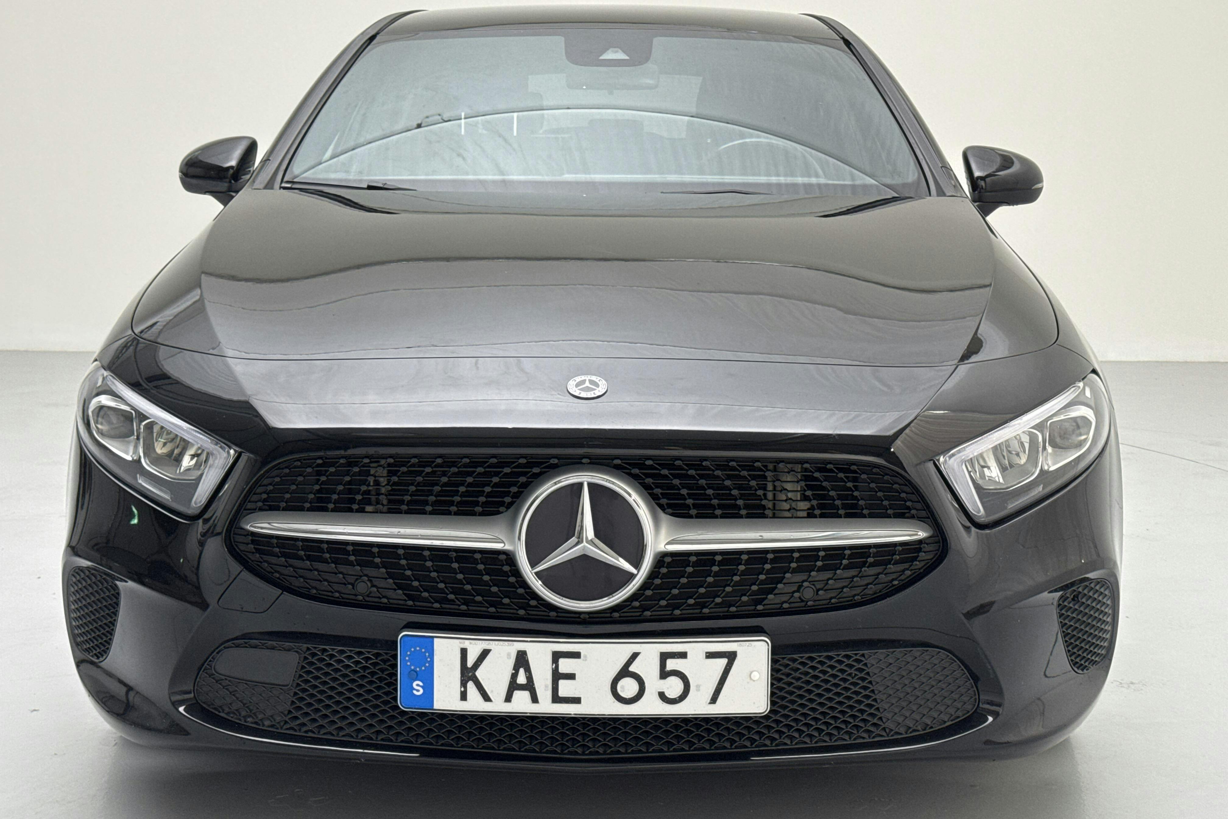 Mercedes A 200 5dr W177 (163hk) - 130 220 km - Automatic - black - 2019