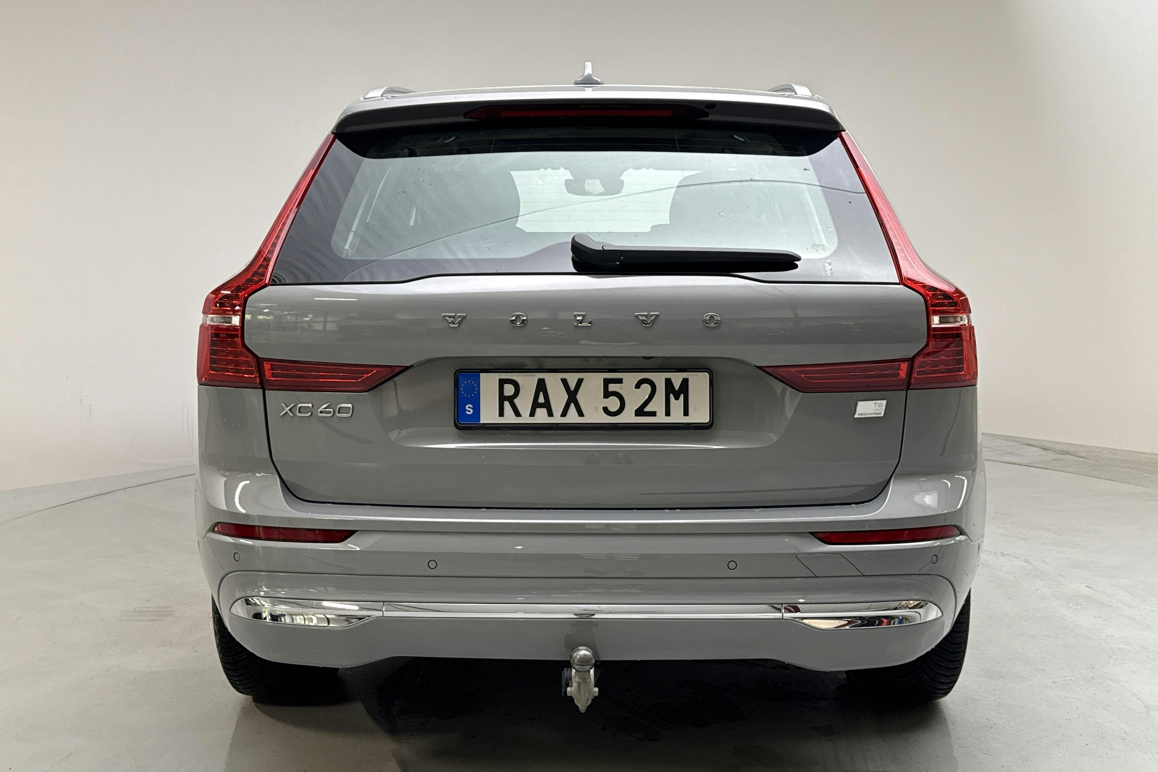 Volvo XC60 T6 AWD Recharge (350hk) - 7 339 mil - Automat - grå - 2024