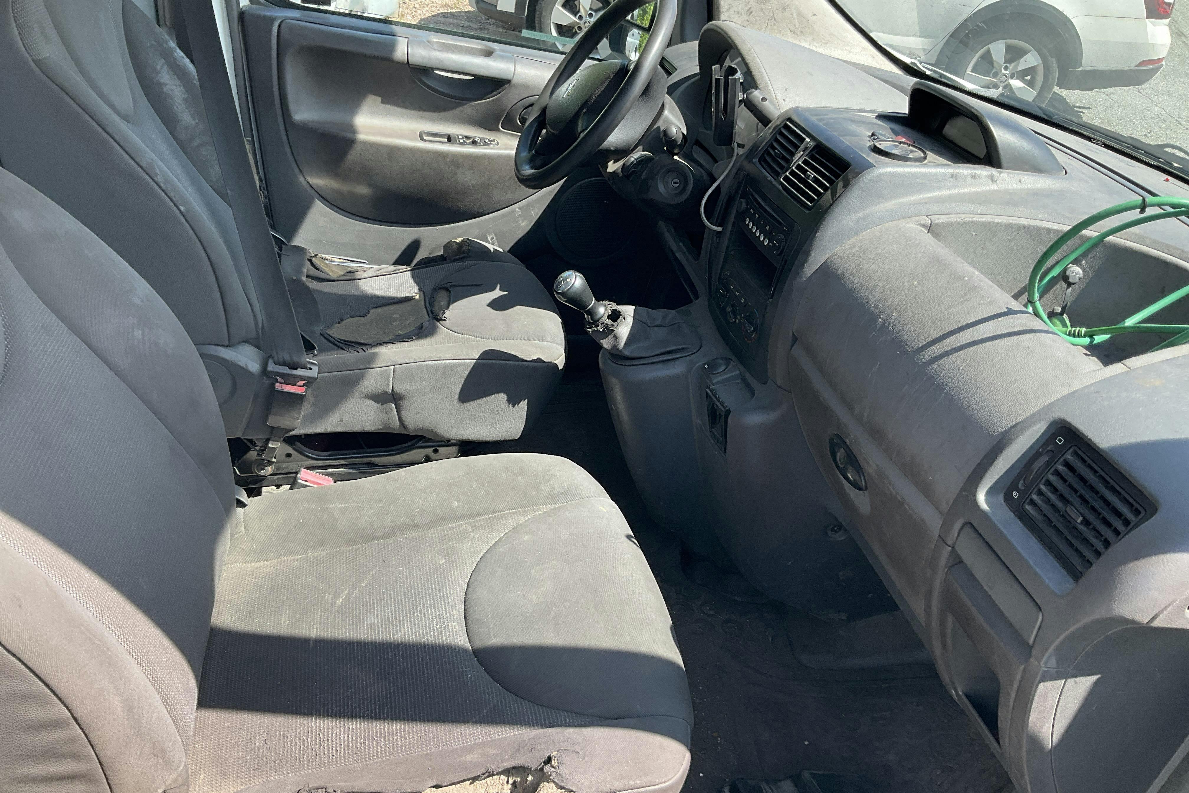 Peugeot Expert 1.6 HDI Skåp (90hk) - 209 990 km - Käsitsi - valge - 2007