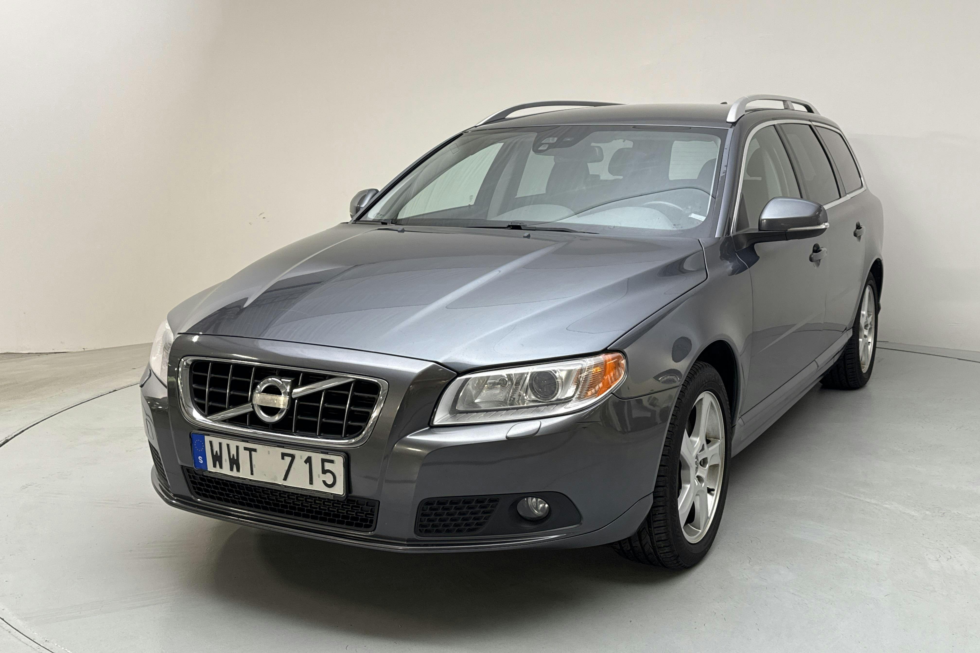 Volvo V70 II 2.5T (231hk) - 21 638 mil - Automat - grå - 2012