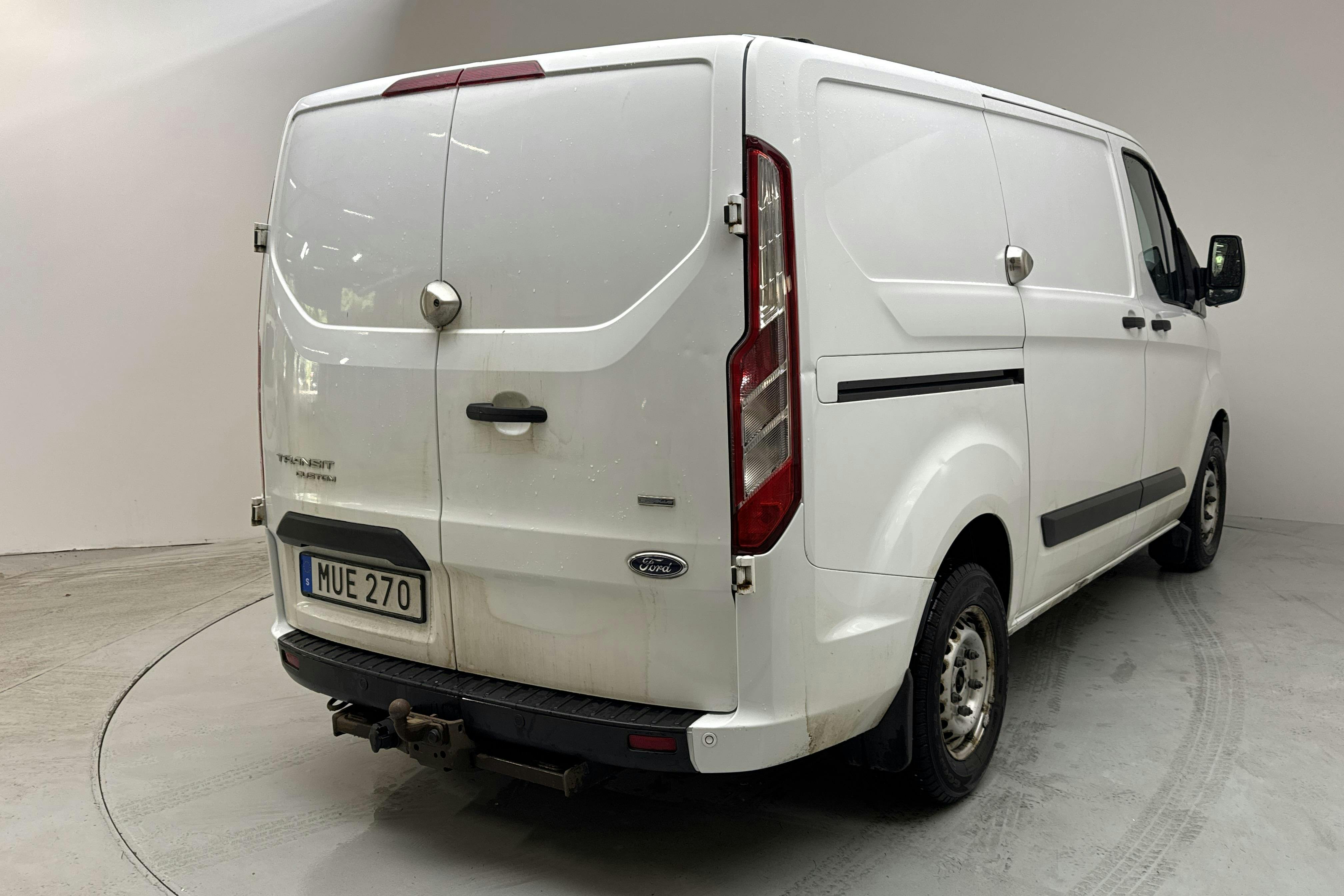 Ford Transit Custom 280 (105hk) - 131 920 km - Käsitsi - valge - 2018